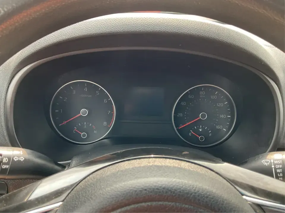 2020 Kia Sportage LX (KNDPMCAC7L7) with an Theta II 2.4L I-4 gasoline direct injection engine, 6A transmission, located at 1184 Kauffman Ave, Fairborn, OH, 45324, (937) 908-9800, 39.807072, -84.030914 - **Adventure Awaits with the 2020 Kia Sportage LX Your Perfect Crossover Companion!**<br /> <br /> Are you ready to elevate your daily commutes or embark on unforgettable road trips with your family? Look no further! At Advantage Car and Credit in Fairborn, OH, we proudly present this stylish 2020 K - Photo#15