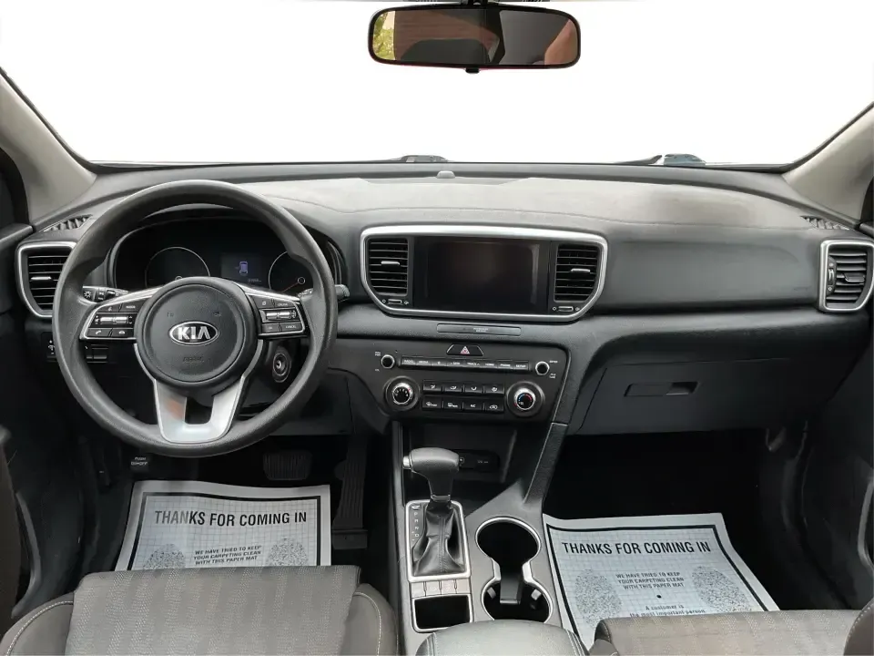 2020 Kia Sportage LX (KNDPMCAC7L7) with an Theta II 2.4L I-4 gasoline direct injection engine, 6A transmission, located at 1184 Kauffman Ave, Fairborn, OH, 45324, (937) 908-9800, 39.807072, -84.030914 - **Adventure Awaits with the 2020 Kia Sportage LX Your Perfect Crossover Companion!**<br /> <br /> Are you ready to elevate your daily commutes or embark on unforgettable road trips with your family? Look no further! At Advantage Car and Credit in Fairborn, OH, we proudly present this stylish 2020 K - Photo#19