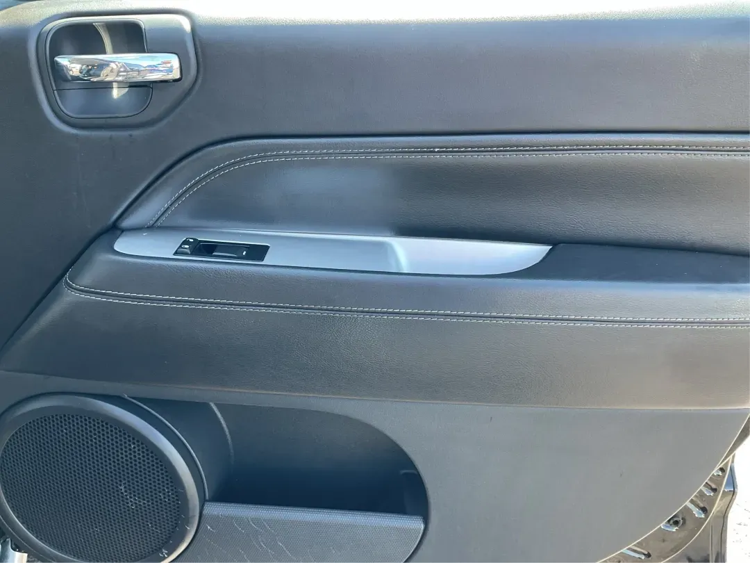 2016 Jeep Compass High Altitude Edition (1C4NJCEA0GD) with an 2L I-4 DOHC engine, located at 1951 S Dayton Lakeview Rd., New Carlisle, OH, 45344, (937) 908-9800, 39.890999, -84.050255 - Experience the thrill of adventure with the 2016 Jeep Compass High Altitude Edition, a versatile SUV designed for those who crave both comfort and capability. Whether you're a growing family seeking reliable transportation, a commuter navigating Riverside's bustling streets, or simply someone who en - Photo#19