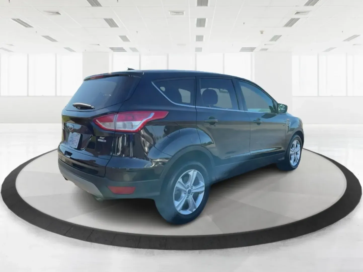 2016 Ford Escape SE (1FMCU9G92GU) with an Other engine, located at 1951 S Dayton Lakeview Rd., New Carlisle, OH, 45344, (937) 908-9800, 39.890999, -84.050255 - **Adventure Awaits with the 2016 Ford Escape SE at Advantage Car and Credit - New Carlisle!**<br /> <br /> Are you ready to elevate your lifestyle with a vehicle that can handle both your daily commutes and weekend getaways? Look no further than this stunning 2016 Ford Escape SE, available now at Ad - Photo#2