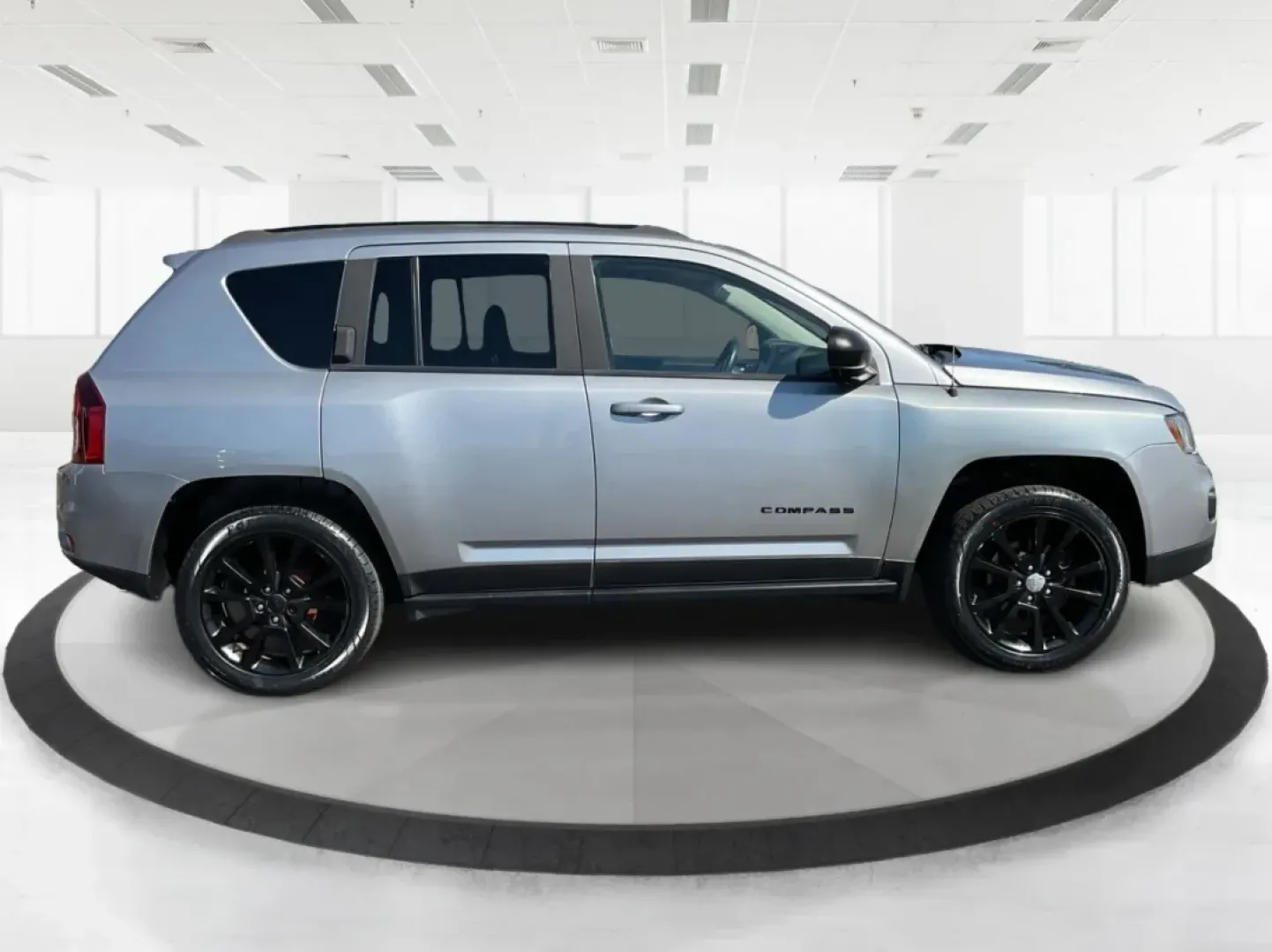 2015 Jeep Compass Altitude Edition (1C4NJCBA6FD) with an 2L I-4 DOHC engine, located at 8750 N County Rd 25A, Piqua, OH, 45356, (937) 908-9800, 40.164391, -84.232513 - **Adventure Awaits in the 2015 Jeep Compass Altitude Edition at Advantage Car and Credit - Fairborn!**<br /> <br /> Are you ready for your next adventure? The 2015 Jeep Compass Altitude Edition is your perfect companion for weekend getaways, family road trips, or even your daily commute! This versat - Photo#1