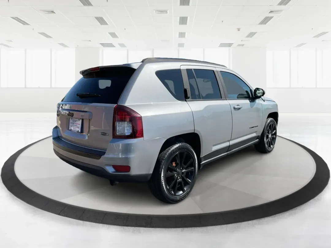 2015 Jeep Compass Altitude Edition (1C4NJCBA6FD) with an 2L I-4 DOHC engine, Continuously Variable Transmission (CVT) transmission, located at 880 E. National Road, Vandalia, OH, 45377, (937) 908-9800, 39.891918, -84.183594 - **Adventure Awaits in the 2015 Jeep Compass Altitude Edition at Advantage Car and Credit - Fairborn!**<br /> <br /> Are you ready for your next adventure? The 2015 Jeep Compass Altitude Edition is your perfect companion for weekend getaways, family road trips, or even your daily commute! This versat - Photo#2