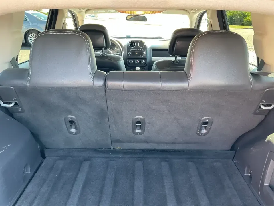 2015 Jeep Compass Altitude Edition (1C4NJCBA6FD) with an 2L I-4 DOHC engine, Continuously Variable Transmission (CVT) transmission, located at 8750 N County Rd 25A, Piqua, OH, 45356, (937) 908-9800, 40.164391, -84.232513 - **Adventure Awaits in the 2015 Jeep Compass Altitude Edition at Advantage Car and Credit - Fairborn!**<br /> <br /> Are you ready for your next adventure? The 2015 Jeep Compass Altitude Edition is your perfect companion for weekend getaways, family road trips, or even your daily commute! This versat - Photo#12