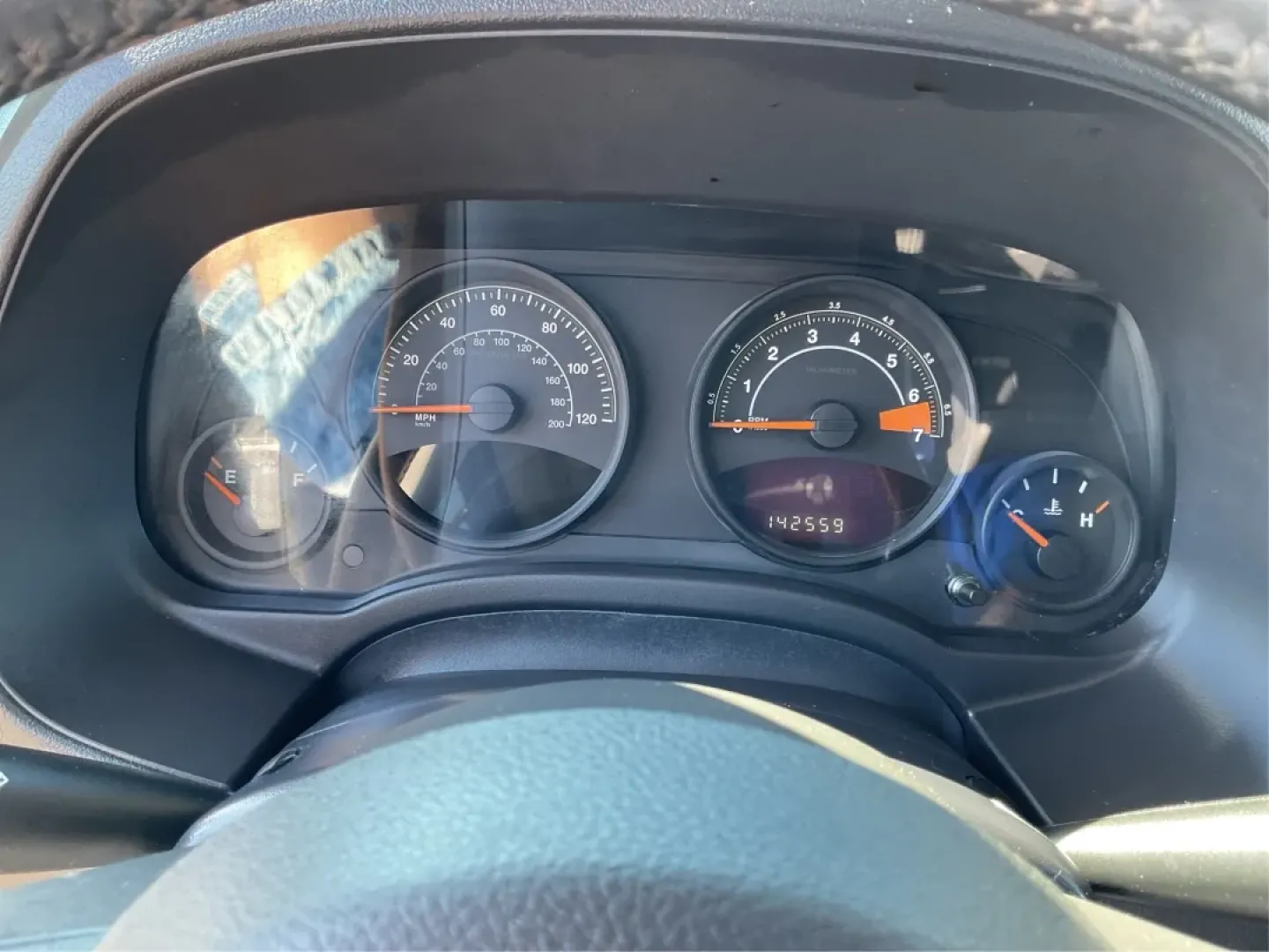 2015 Jeep Patriot Latitude (1C4NJRFB6FD) with an 2.4L I-4 DOHC engine, located at 1099 N County Rd 25A, Troy, OH, 45373, (937) 908-9800, 40.057079, -84.212883 - Discover the freedom of adventure with this 2015 Jeep Patriot Latitude, perfect for those who crave weekend getaways or family outings. With ample space and rugged capabilities, this SUV is designed for both urban commuting and off-road excursions. Whether you're navigating Troy's scenic backroads o - Photo#15