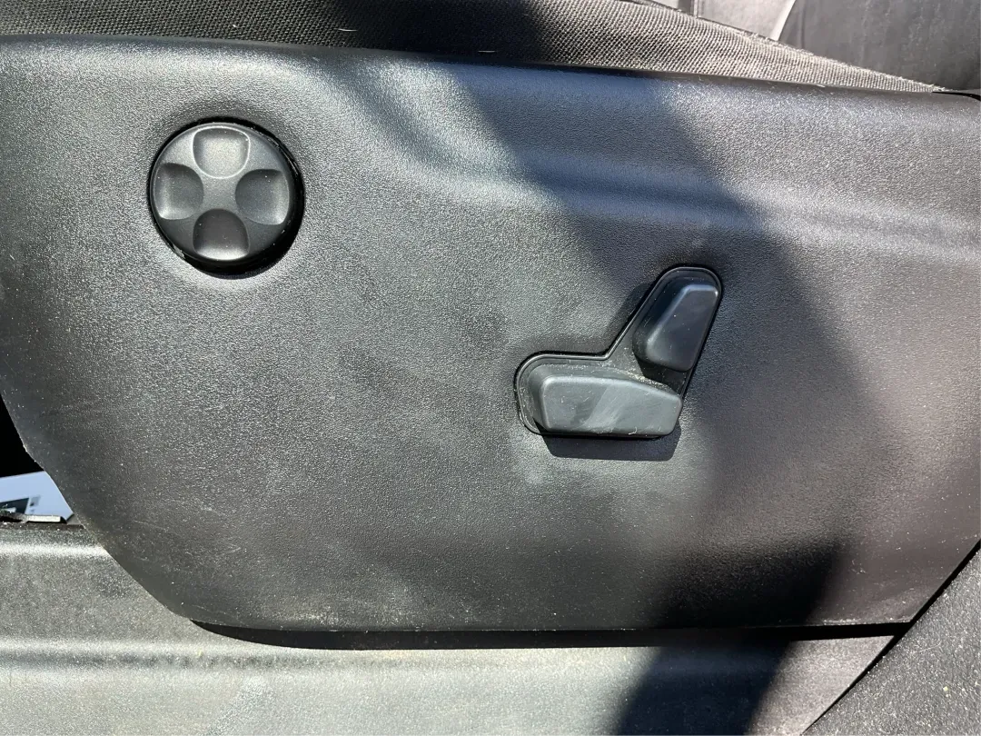 2012 Jeep Grand Cherokee Laredo (1C4RJFAG8CC) with an Other engine, located at 8750 N County Rd 25A, Piqua, OH, 45356, (937) 908-9800, 40.164391, -84.232513 - **Adventure Awaits with the 2012 Jeep Grand Cherokee Laredo Perfect for Your Next Journey!**<br /> <br /> Are you ready to upgrade your driving experience while embracing the adventurous lifestyle that comes with owning an SUV? The 2012 Jeep Grand Cherokee Laredo is the epitome of versatility, desi - Photo#18