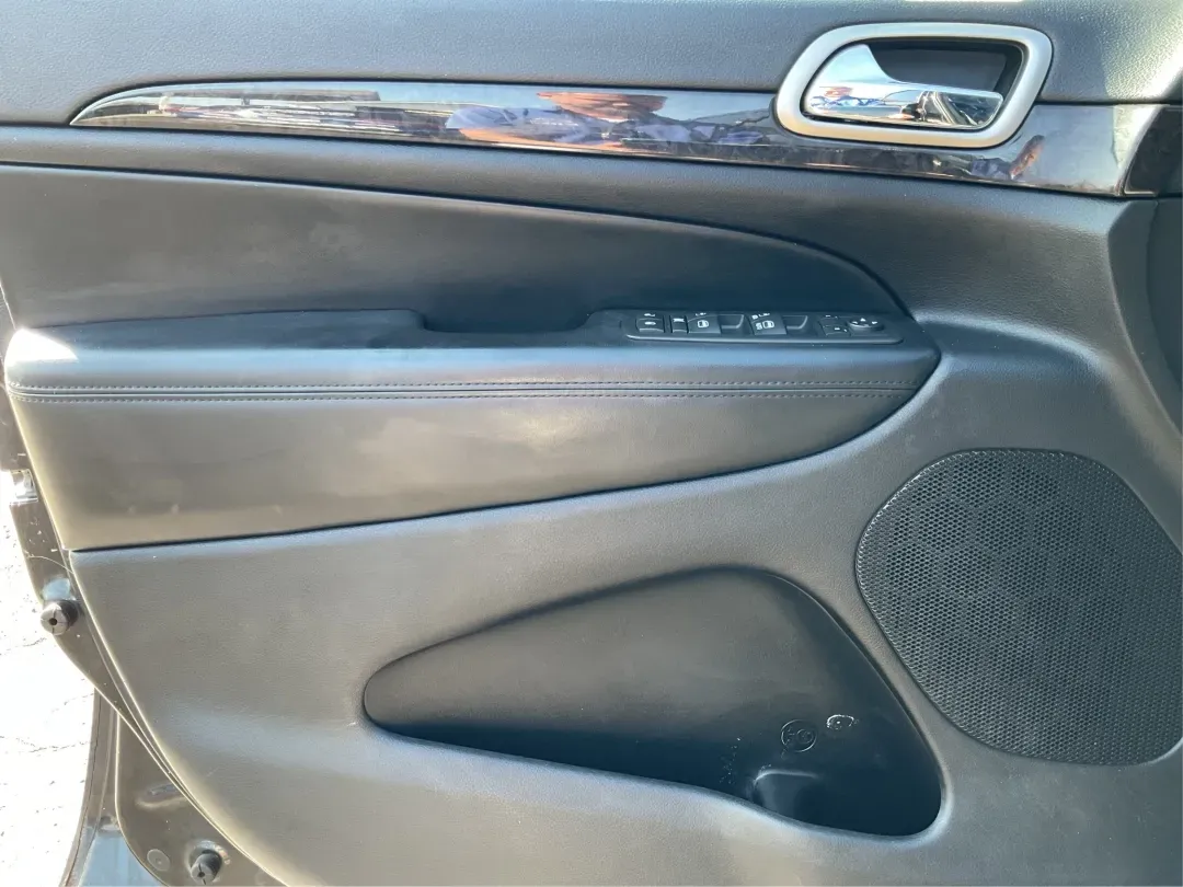 2012 Jeep Grand Cherokee Laredo (1C4RJFAG8CC) with an Other engine, located at 8750 N County Rd 25A, Piqua, OH, 45356, (937) 908-9800, 40.164391, -84.232513 - **Adventure Awaits with the 2012 Jeep Grand Cherokee Laredo Perfect for Your Next Journey!**<br /> <br /> Are you ready to upgrade your driving experience while embracing the adventurous lifestyle that comes with owning an SUV? The 2012 Jeep Grand Cherokee Laredo is the epitome of versatility, desi - Photo#19