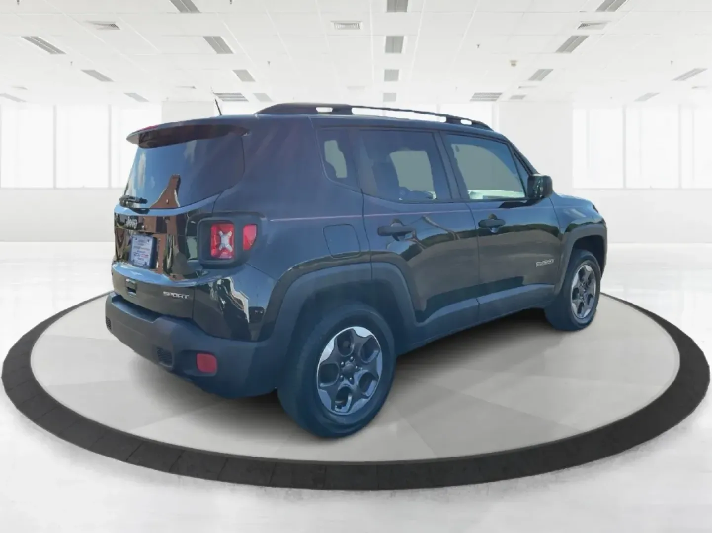 2018 Jeep Renegade Sport 4x4 (ZACCJBAB1JP) with an Other engine, located at 8750 N County Rd 25A, Piqua, OH, 45356, (937) 908-9800, 40.164391, -84.232513 - Are you in search of a versatile vehicle that seamlessly adapts to your on-the-go lifestyle? Look no further than the **2018 Jeep Renegade Sport 4x4**, now available at **Advantage Car and Credit** in Piqua, OH. Perfect for weekend adventures, daily commutes, or family outings, this crossover offers - Photo#4