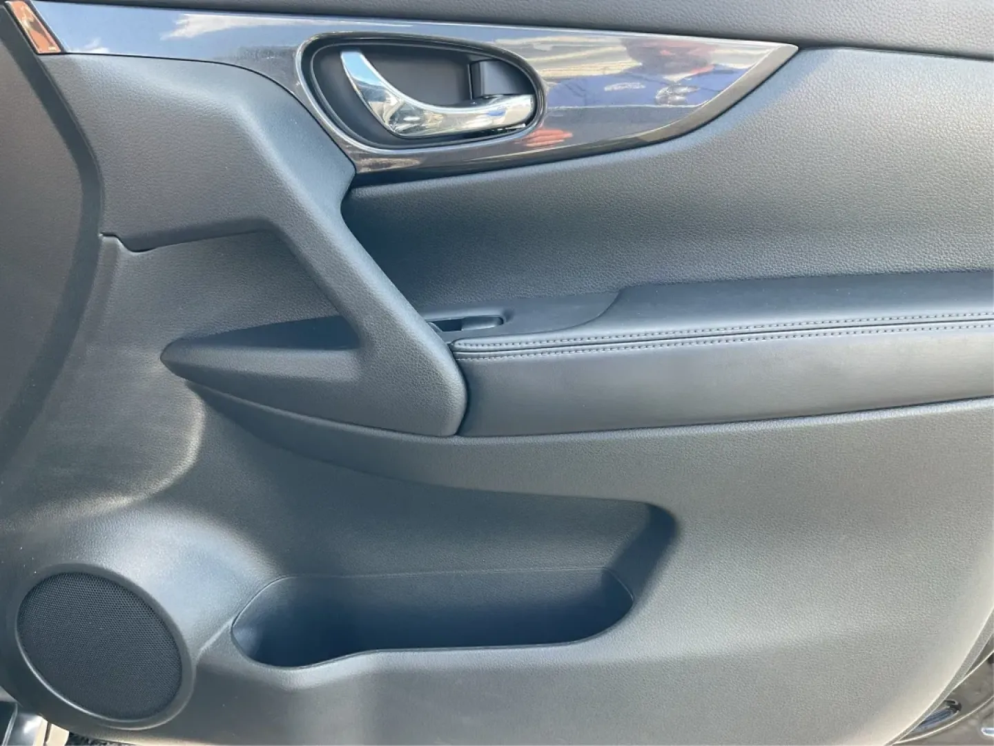 2017 Nissan Rogue SV (5N1AT2MV3HC) with an 2.5L I-4 DOHC engine, located at 1184 Kauffman Ave, Fairborn, OH, 45324, (937) 908-9800, 39.807072, -84.030914 - **Discover the 2017 Nissan Rogue SV: Your Ultimate Family Adventure Companion!**<br /> <br /> Are you in search of the perfect vehicle that caters to both your family's needs and your adventurous spirit? Look no further than the 2017 Nissan Rogue SV, an exceptional SUV that delivers comfort, versati - Photo#19