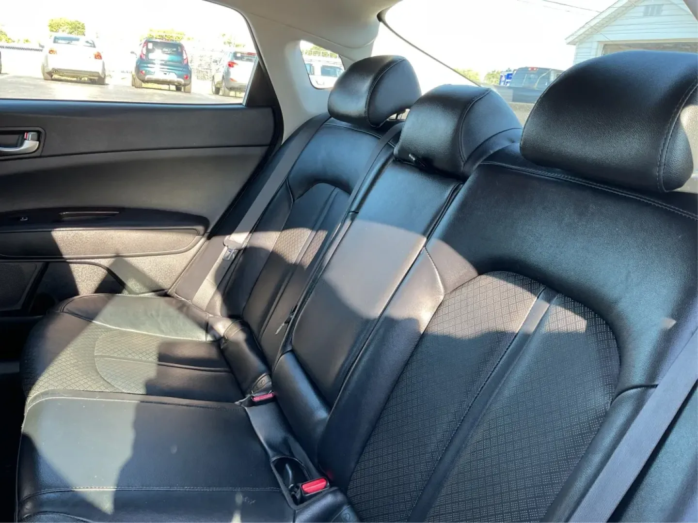 2017 Kia Optima EX (5XXGU4L34HG) with an Theta II 2.4L I-4 gasoline direct injection engine, located at 8750 N County Rd 25A, Piqua, OH, 45356, (937) 908-9800, 40.164391, -84.232513 - **Discover Your Perfect Drive: 2017 Kia Optima EX at Advantage Car and Credit - Piqua**<br /> <br /> Are you looking for a reliable sedan that promises comfort, style, and exceptional fuel efficiency? The 2017 Kia Optima EX is your ideal companion for daily commutes, weekend adventures, or family ou - Photo#10