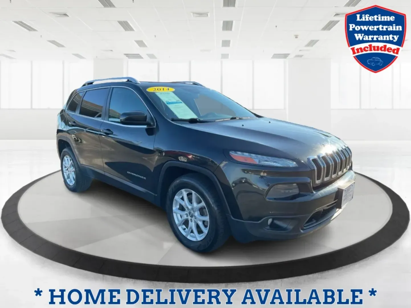 2014 Jeep Cherokee Latitude (1C4PJMCS5EW) with an Other engine, located at 401 Woodman Dr, Riverside, OH, 45431, (937) 908-9800, 39.760899, -84.123421 - **Adventure Awaits: Discover the 2014 Jeep Cherokee Latitude at Advantage Car and Credit**<br /> <br /> Are you ready to elevate your driving experience? Whether you're a weekend explorer or a busy commuter, the 2014 Jeep Cherokee Latitude offers the perfect blend of style, comfort, and capability f - Photo#0