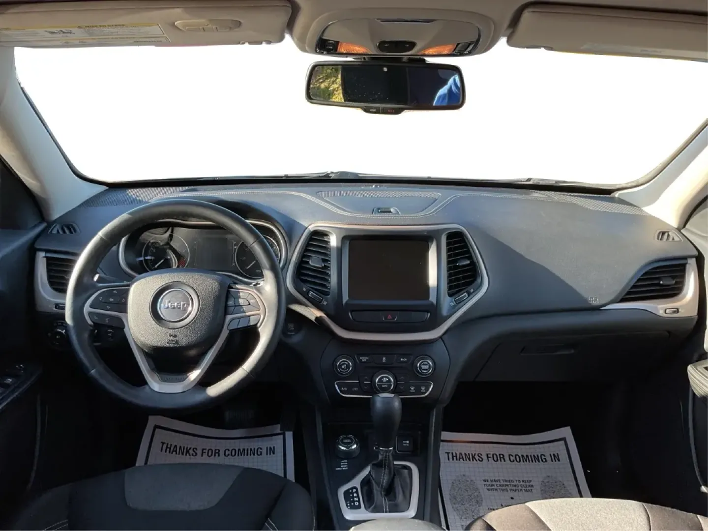 2014 Jeep Cherokee Latitude (1C4PJMCS5EW) with an Other engine, located at 401 Woodman Dr, Riverside, OH, 45431, (937) 908-9800, 39.760899, -84.123421 - **Adventure Awaits: Discover the 2014 Jeep Cherokee Latitude at Advantage Car and Credit**<br /> <br /> Are you ready to elevate your driving experience? Whether you're a weekend explorer or a busy commuter, the 2014 Jeep Cherokee Latitude offers the perfect blend of style, comfort, and capability f - Photo#20