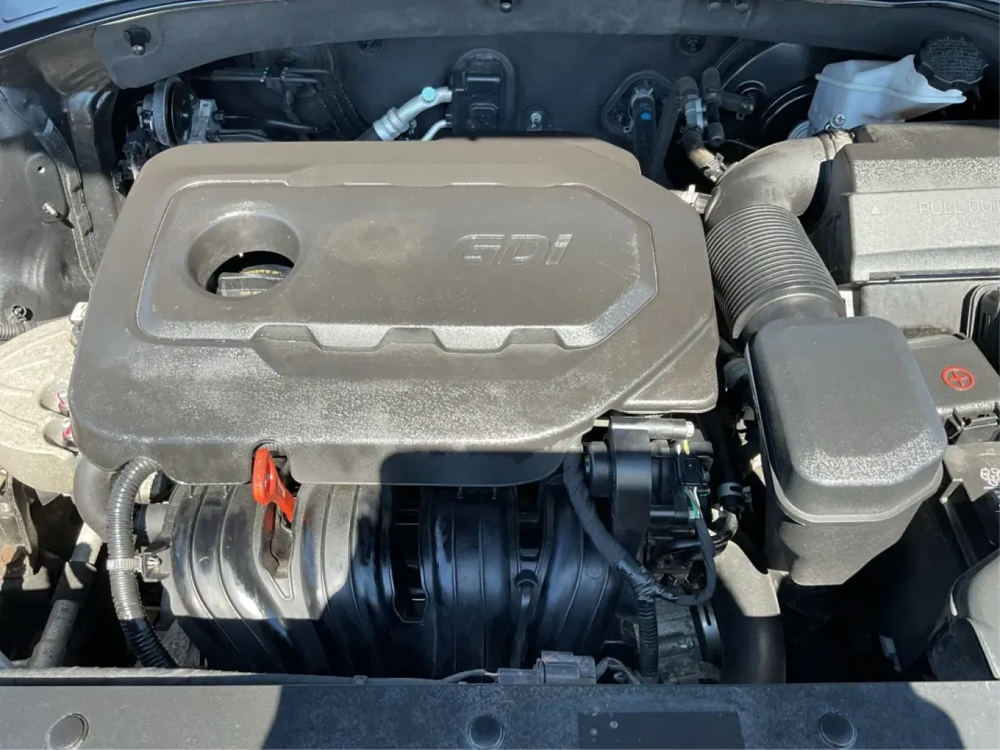 2016 Kia Sorento 2.4L LX (5XYPG4A31GG) with an 2.4L I-4 gasoline direct injection engine, located at 1951 S Dayton Lakeview Rd., New Carlisle, OH, 45344, (937) 908-9800, 39.890999, -84.050255 - **Experience the Road Like Never Before with the 2016 Kia Sorento!**<br /> <br /> Are you ready to elevate your daily commute or family road trips? The 2016 Kia Sorento offers a perfect blend of versatility, comfort, and technology, making it an ideal choice for growing families and budget-conscious - Photo#11