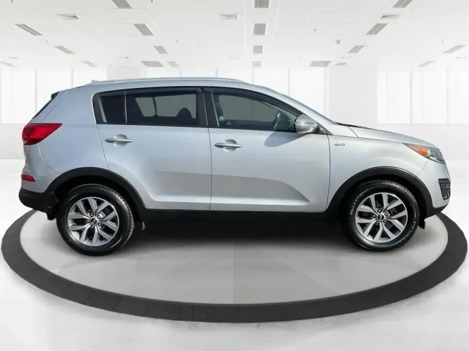 2015 Kia Sportage LX (KNDPBCAC2F7) with an 2.4L V6 DOHC 24V engine, 6-Speed Automatic transmission, located at 1099 N County Rd 25A, Troy, OH, 45373, (937) 908-9800, 40.057079, -84.212883 - Are you ready to elevate your driving experience and embark on unforgettable adventures? Look no further than this 2015 Kia Sportage LX, perfect for those who crave a reliable crossover that blends style with versatility. Whether you're commuting to work, shuttling the kids to school, or planning a - Photo#1