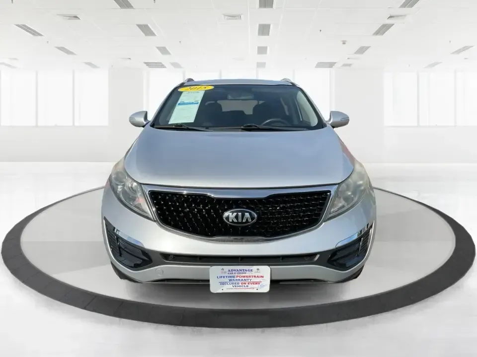 2015 Kia Sportage LX (KNDPBCAC2F7) with an 2.4L V6 DOHC 24V engine, 6-Speed Automatic transmission, located at 1099 N County Rd 25A, Troy, OH, 45373, (937) 908-9800, 40.057079, -84.212883 - Are you ready to elevate your driving experience and embark on unforgettable adventures? Look no further than this 2015 Kia Sportage LX, perfect for those who crave a reliable crossover that blends style with versatility. Whether you're commuting to work, shuttling the kids to school, or planning a - Photo#7
