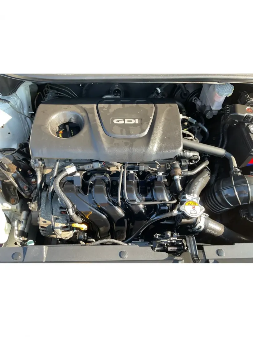 2017 Kia Rio LX (KNADM4A32H6) with an Gamma 1.6L I-4 gasoline direct injection engine, 6A transmission, located at 880 E. National Road, Vandalia, OH, 45377, (937) 908-9800, 39.891918, -84.183594 - **Discover Ultimate Convenience with the 2017 Kia Rio at Advantage Car and Credit - Riverside!**<br /> <br /> Are you in search of a reliable vehicle that perfectly balances style and efficiency? The 2017 Kia Rio, located at Advantage Car and Credit in Riverside, OH, is an ideal choice for budget-co - Photo#11
