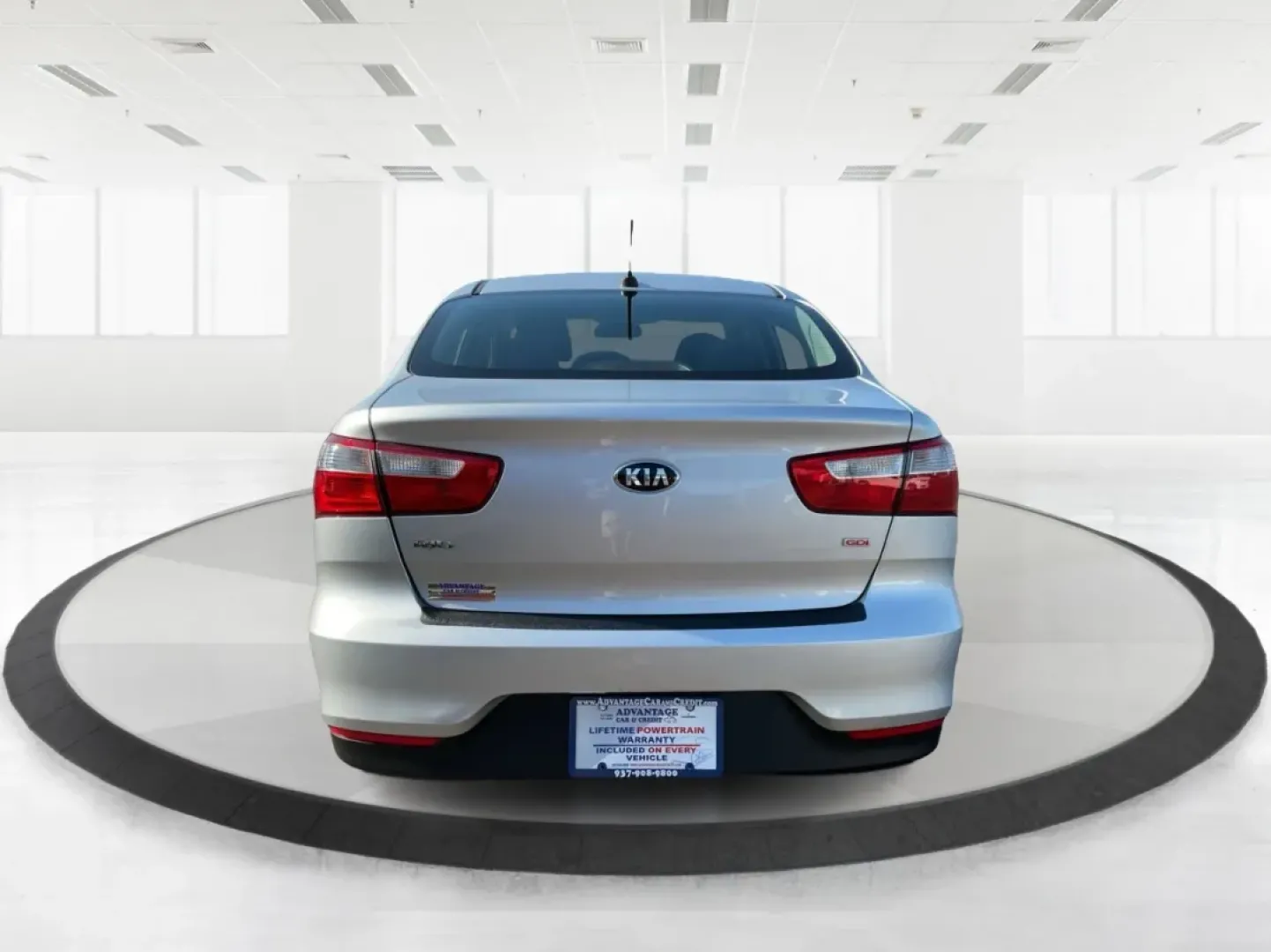 2017 Kia Rio LX (KNADM4A32H6) with an Gamma 1.6L I-4 gasoline direct injection engine, located at 401 Woodman Dr, Riverside, OH, 45431, (937) 908-9800, 39.760899, -84.123421 - **Discover Ultimate Convenience with the 2017 Kia Rio at Advantage Car and Credit - Riverside!**<br /> <br /> Are you in search of a reliable vehicle that perfectly balances style and efficiency? The 2017 Kia Rio, located at Advantage Car and Credit in Riverside, OH, is an ideal choice for budget-co - Photo#3