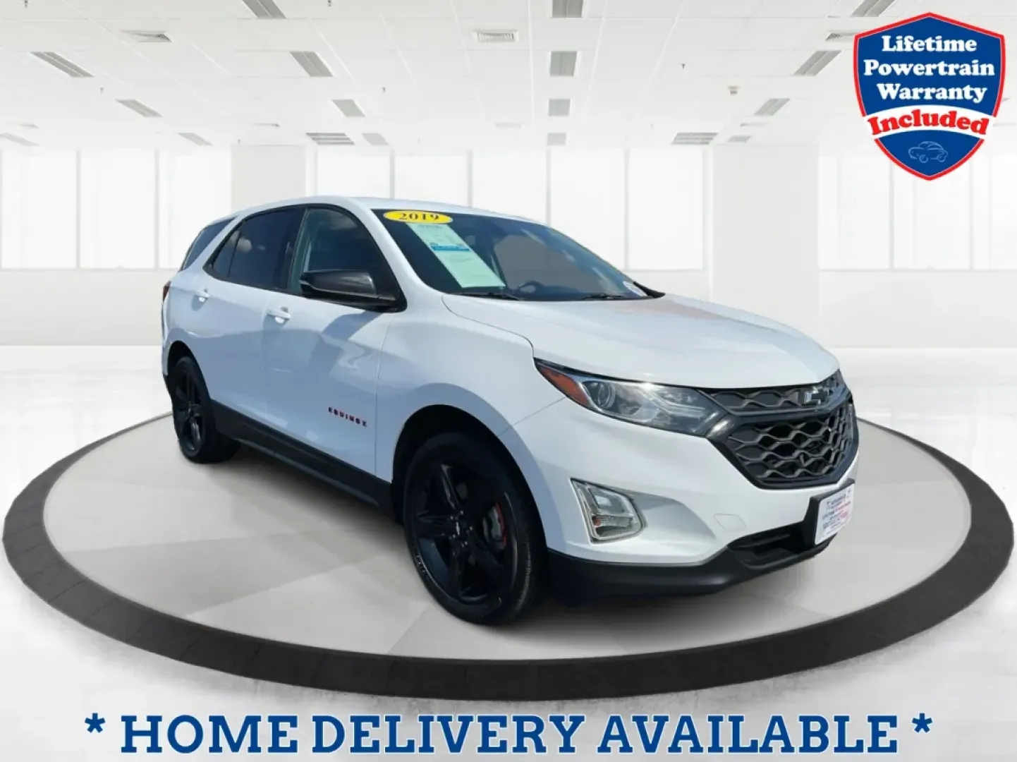 2019 Chevrolet Equinox LT (2GNAXLEX3K6) with an 2L I-4 gasoline direct injection engine, located at 1230 East Main St, Xenia, OH, 45385, (937) 908-9800, 39.688026, -83.910172 - Discover the perfect blend of comfort, style, and capability with the 2019 Chevrolet Equinox LT at Advantage Car and Credit - Moraine! If you're searching for a vehicle that seamlessly fits into your lifestyle-whether you're a growing family needing space for weekend adventures or a daily commuter l - Photo#0