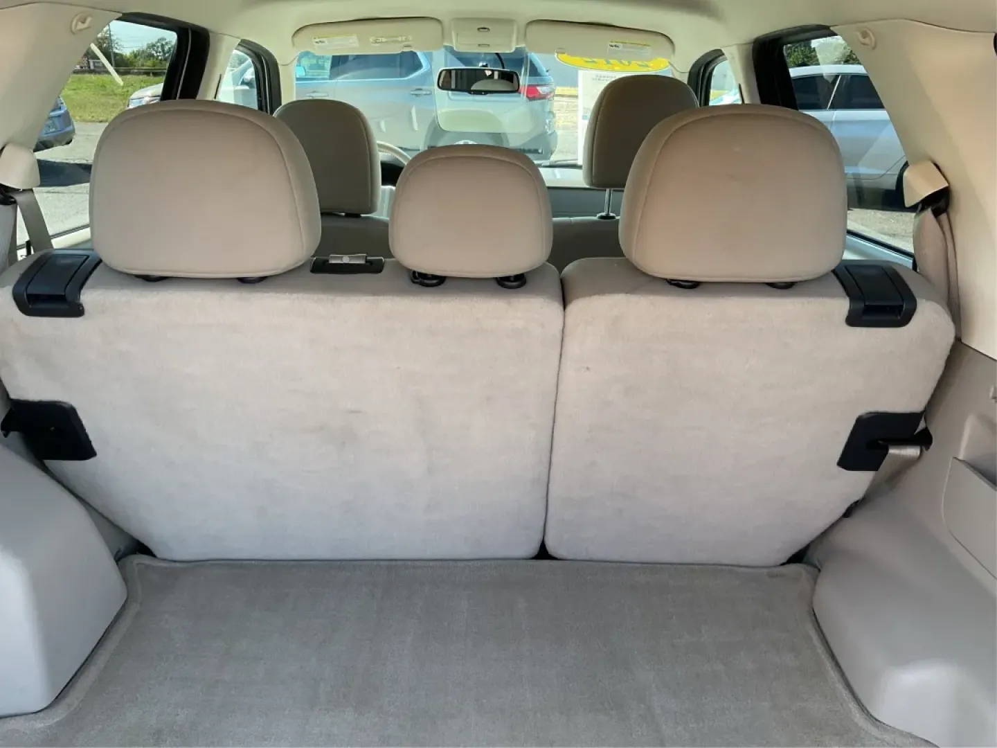 2012 Ford Escape XLT (1FMCU9D7XCK) with an Other engine, located at 1099 N County Rd 25A, Troy, OH, 45373, (937) 908-9800, 40.057079, -84.212883 - Discover the perfect balance of comfort and capability with the 2012 Ford Escape XLT, now available at Advantage Car and Credit - Troy. If you're seeking a versatile SUV that accommodates the demands of everyday life-from school runs to weekend adventures-this vehicle is tailored for you. With its r - Photo#12