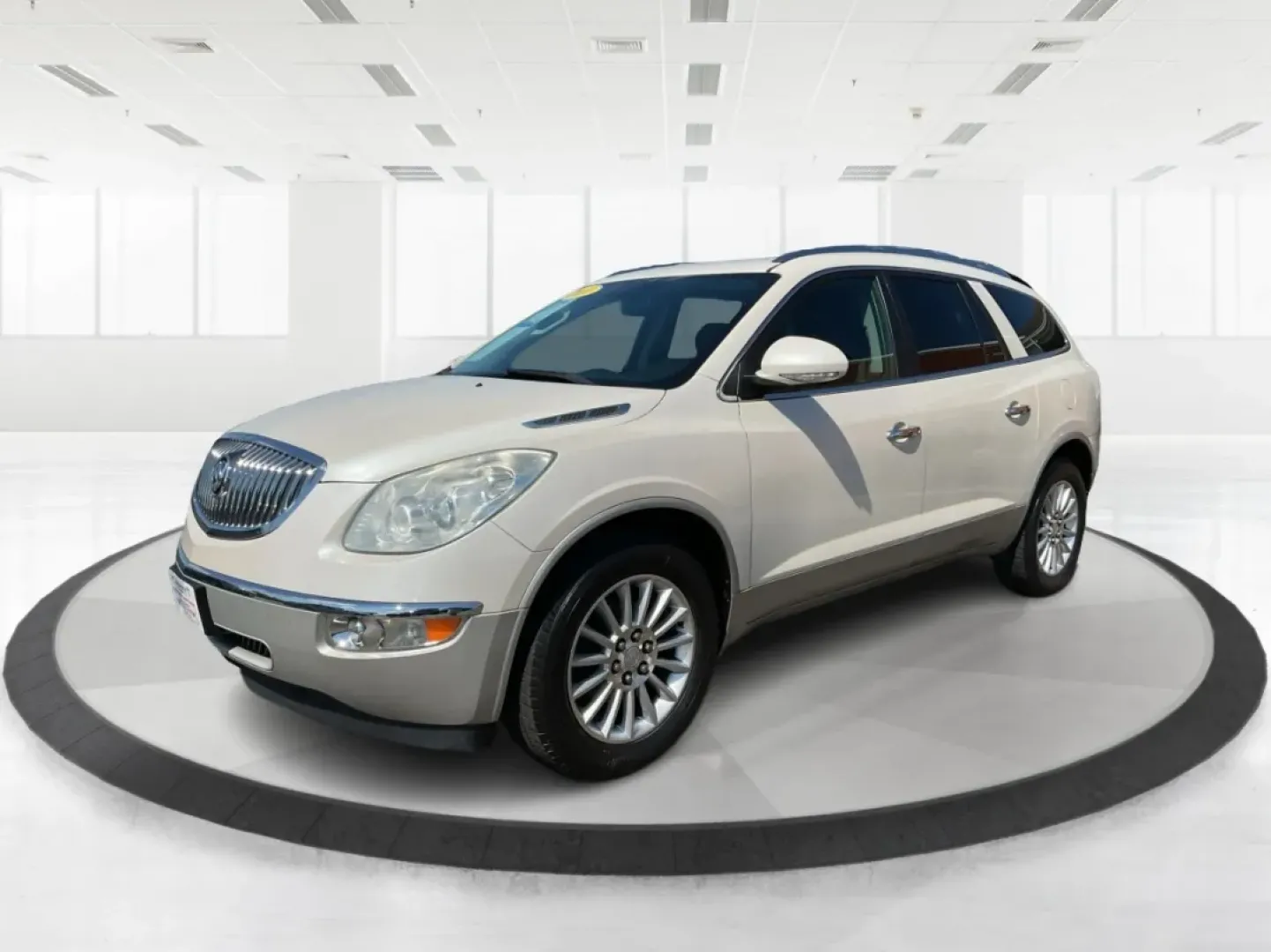 2011 Buick Enclave 1XL (5GAKVBED2BJ) with an 3.6L V-6 gasoline direct injection engine, located at 880 E. National Road, Vandalia, OH, 45377, (937) 908-9800, 39.891918, -84.183594 - **Discover the Perfect Family Adventure Vehicle at Advantage Car and Credit - Vandalia!**<br /> <br /> If you're on the lookout for a vehicle that offers both style and practicality, look no further than our 2011 Buick Enclave, available now at Advantage Car and Credit in Vandalia, OH. At our **Buy - Photo#8