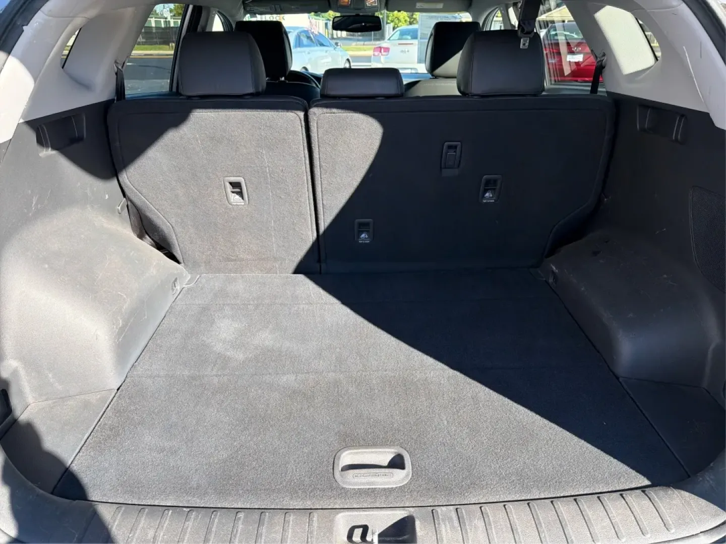 2017 Hyundai Tucson SE Plus (KM8J3CA41HU) with an Nu 2L I-4 gasoline direct injection engine, located at 8750 N County Rd 25A, Piqua, OH, 45356, (937) 908-9800, 40.164391, -84.232513 - ### Discover Your Next Adventure with the 2017 Hyundai Tucson SE Plus!<br /> <br /> Are you ready to elevate your road trips and daily commutes? The 2017 Hyundai Tucson SE Plus, now available at Advantage Car and Credit in Vandalia, OH, is the ideal SUV for a lifestyle rich in adventure and comfort. - Photo#12