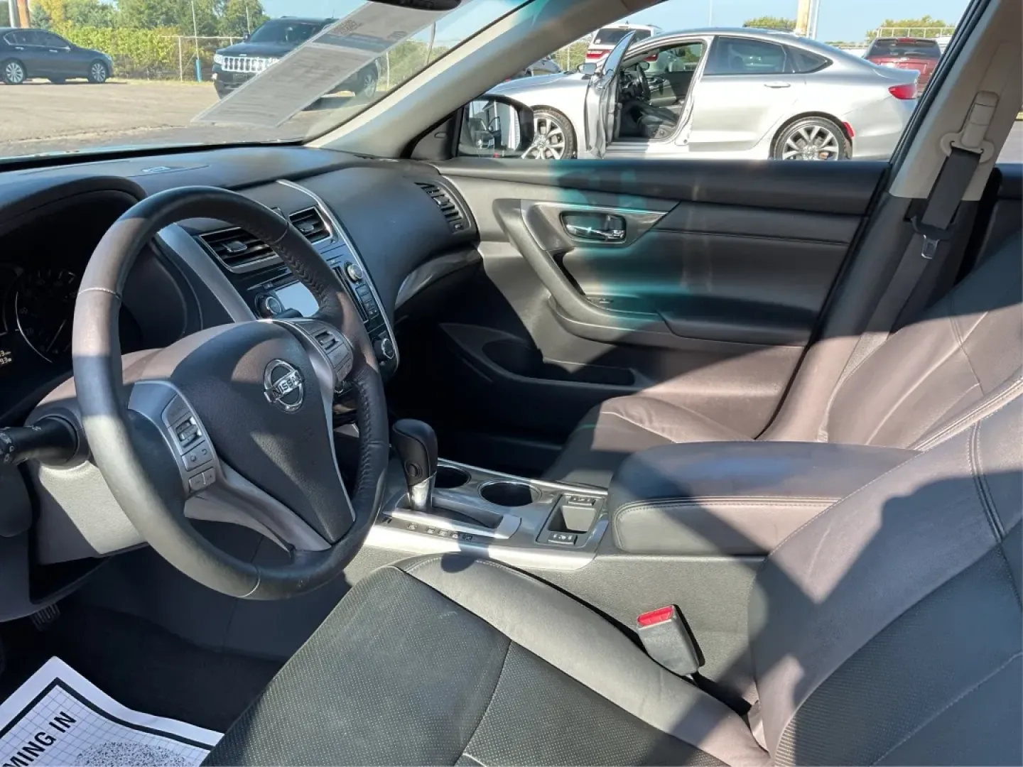 2015 Nissan Altima 2.5 SL (1N4AL3APXFC) with an 2.5L I-4 DOHC engine, located at 1230 East Main St, Xenia, OH, 45385, (937) 908-9800, 39.688026, -83.910172 - **Elevate Your Daily Drive with the 2015 Nissan Altima 2.5 SL Perfect for Every Journey!**<br /> <br /> Are you looking for a reliable sedan that effortlessly transitions from weekday commutes to weekend adventures? The 2015 Nissan Altima 2.5 SL is not just a vehicle; it's a lifestyle upgrade. Desi - Photo#9