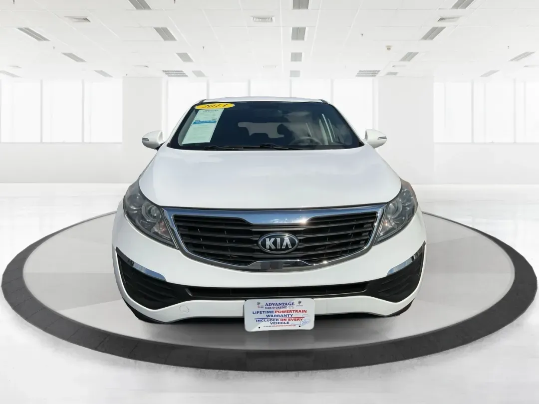 2013 Kia Sportage LX (KNDPBCA26D7) with an 2.4L I-4 DOHC engine, located at 8750 N County Rd 25A, Piqua, OH, 45356, (937) 908-9800, 40.164391, -84.232513 - Experience the ultimate blend of versatility and comfort with this 2013 Kia Sportage LX, perfect for families on the go, urban commuters, or those planning outdoor weekend adventures. This reliable crossover's spacious interior and dynamic performance make it an ideal choice for drivers seeking a de - Photo#7