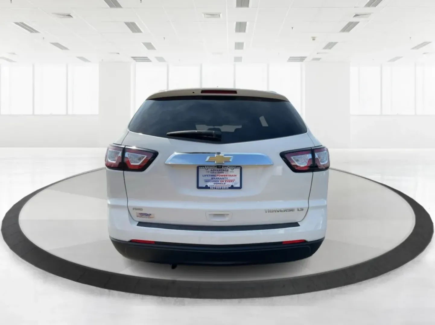 2014 Chevrolet Traverse LS (1GNKVFEDXEJ) with an 3.6L V-6 gasoline direct injection engine, located at 1951 S Dayton Lakeview Rd., New Carlisle, OH, 45344, (937) 908-9800, 39.890999, -84.050255 - **Adventure Awaits with This 2014 Chevrolet Traverse LS at Advantage Car and Credit - Riverside!**<br /> <br /> Are you ready to elevate your family road trips or weekend adventures? Introducing the 2014 Chevrolet Traverse LS-a versatile SUV designed with comfort, safety, and style in mind. This rug - Photo#3