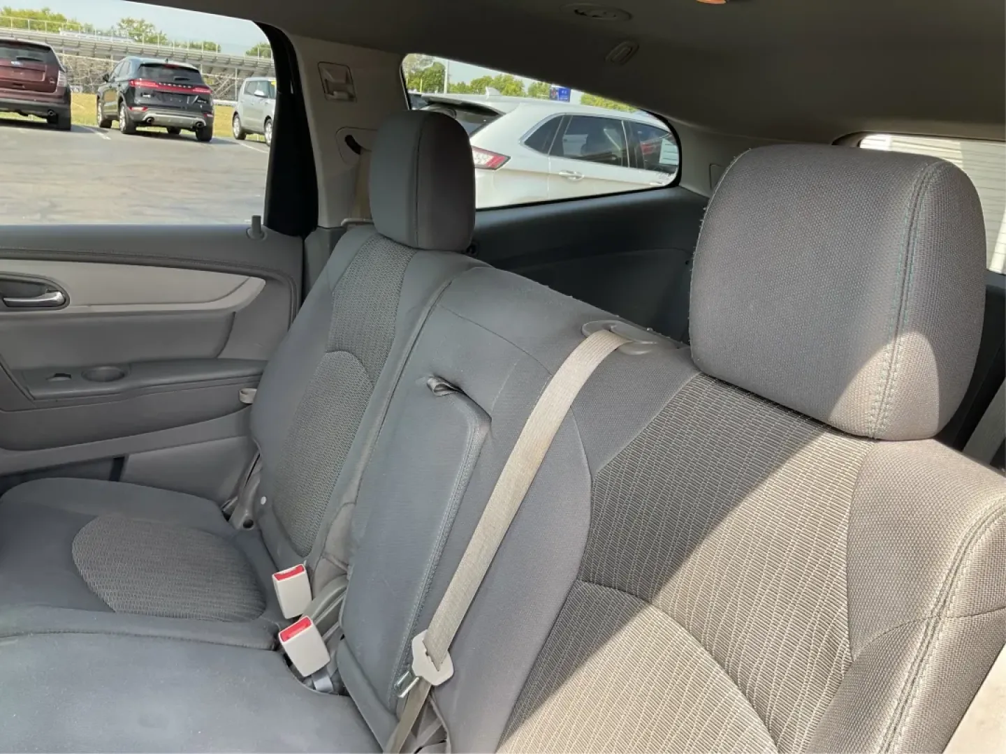2014 Chevrolet Traverse LS (1GNKVFEDXEJ) with an 3.6L V-6 gasoline direct injection engine, located at 401 Woodman Dr, Riverside, OH, 45431, (937) 908-9800, 39.760899, -84.123421 - **Adventure Awaits with This 2014 Chevrolet Traverse LS at Advantage Car and Credit - Riverside!**<br /> <br /> Are you ready to elevate your family road trips or weekend adventures? Introducing the 2014 Chevrolet Traverse LS-a versatile SUV designed with comfort, safety, and style in mind. This rug - Photo#10