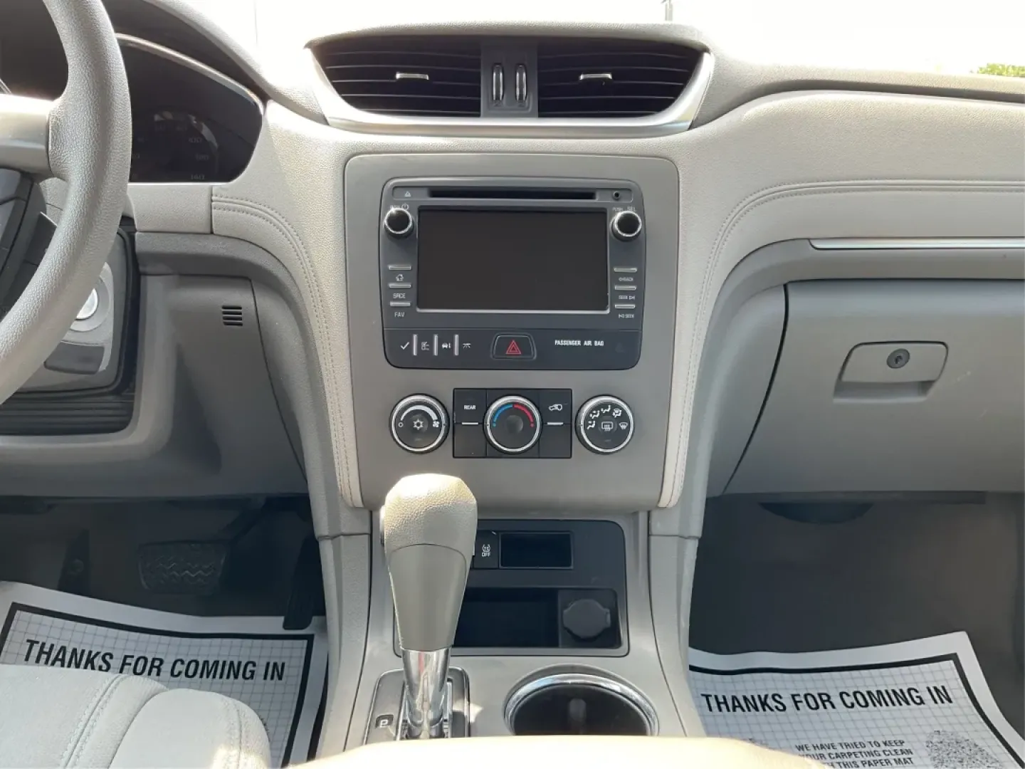 2014 Chevrolet Traverse LS (1GNKVFEDXEJ) with an 3.6L V-6 gasoline direct injection engine, located at 401 Woodman Dr, Riverside, OH, 45431, (937) 908-9800, 39.760899, -84.123421 - **Adventure Awaits with This 2014 Chevrolet Traverse LS at Advantage Car and Credit - Riverside!**<br /> <br /> Are you ready to elevate your family road trips or weekend adventures? Introducing the 2014 Chevrolet Traverse LS-a versatile SUV designed with comfort, safety, and style in mind. This rug - Photo#13
