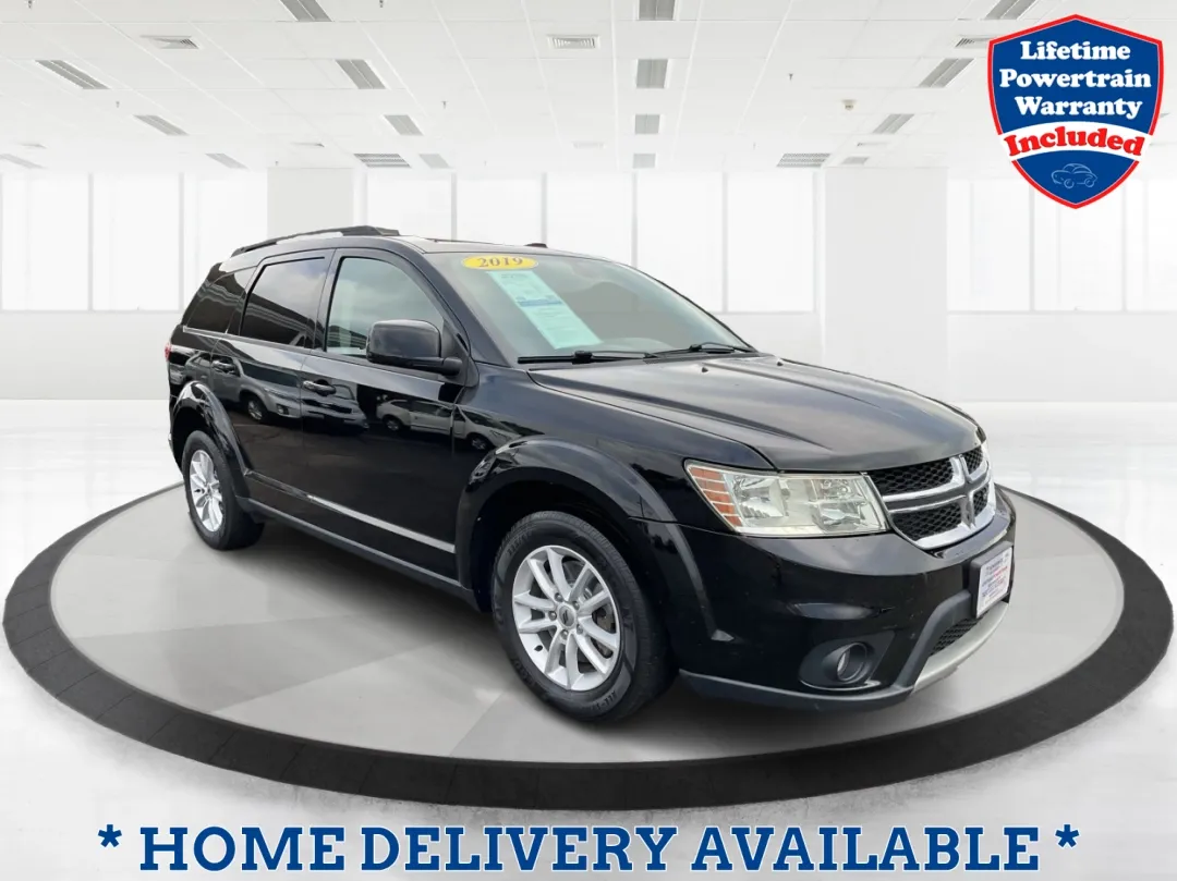 photo of 2019 Dodge Journey SE
