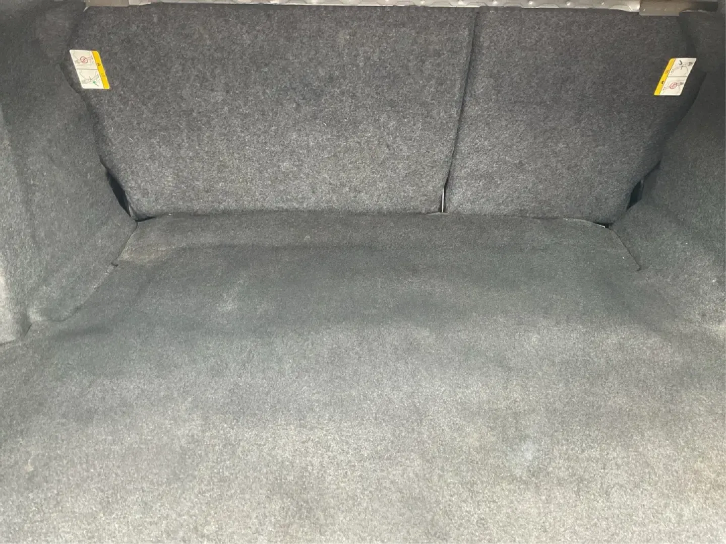 2014 Ford Fusion SE (3FA6P0HD2ER) with an Other engine, located at 1099 N County Rd 25A, Troy, OH, 45373, (937) 908-9800, 40.057079, -84.212883 - **Discover Your Next Adventure with the 2014 Ford Fusion SE at Advantage Car and Credit - Moraine** <br /> <br /> Are you ready to elevate your daily commute or family road trips? The 2014 Ford Fusion SE is your gateway to a lifestyle brimming with comfort, technology, and reliability. Ideal for bu - Photo#12