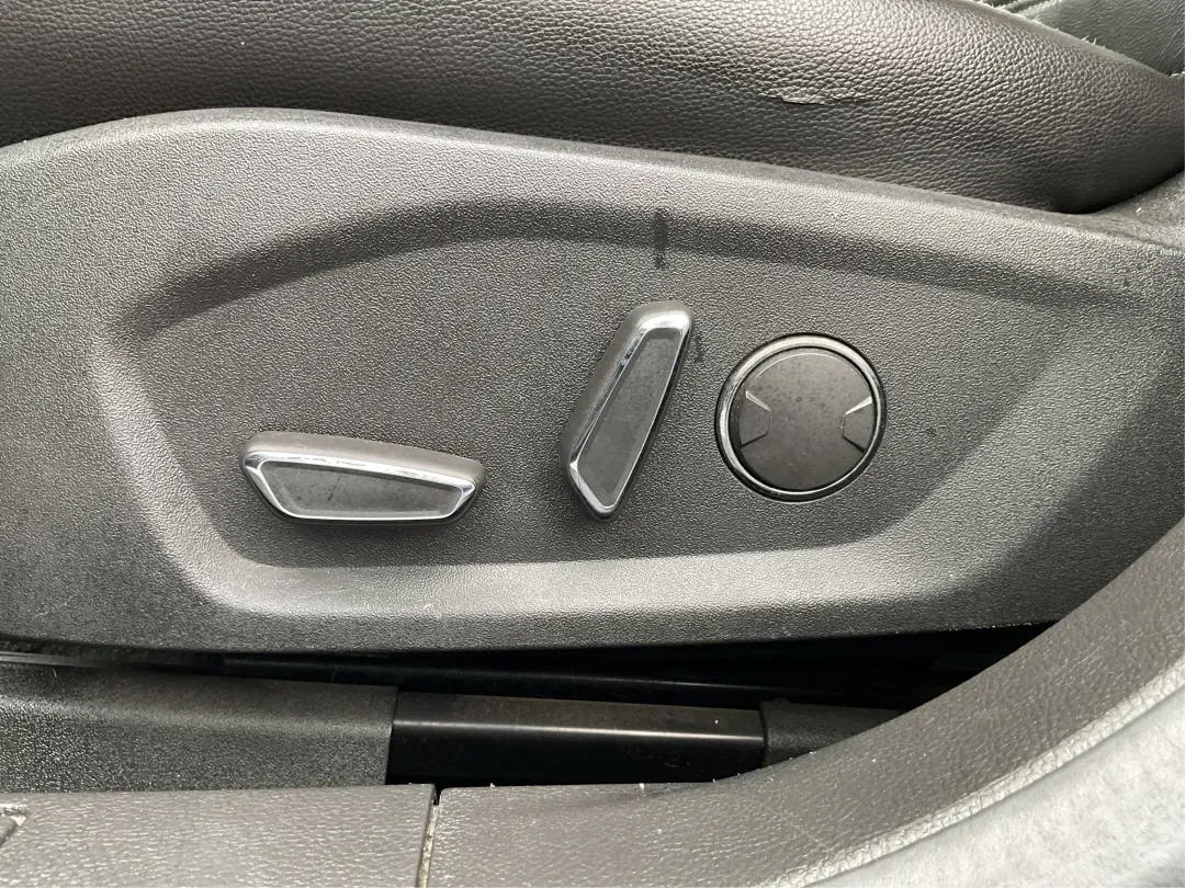 2014 Ford Fusion SE (3FA6P0HD2ER) with an Other engine, located at 1099 N County Rd 25A, Troy, OH, 45373, (937) 908-9800, 40.057079, -84.212883 - **Discover Your Next Adventure with the 2014 Ford Fusion SE at Advantage Car and Credit - Moraine** <br /> <br /> Are you ready to elevate your daily commute or family road trips? The 2014 Ford Fusion SE is your gateway to a lifestyle brimming with comfort, technology, and reliability. Ideal for bu - Photo#18