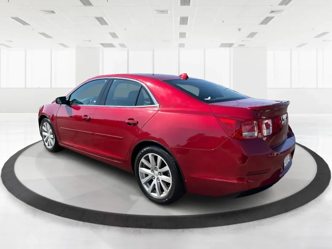 2014 Chevrolet Malibu 2LT (1G11E5SL4EF) with an 2.5L L4 DOHC 16V engine, 6-Speed Automatic transmission, located at 8750 N County Rd 25A, Piqua, OH, 45356, (937) 908-9800, 40.164391, -84.232513 - **Drive in Style: The 2014 Chevrolet Malibu 2LT Awaits You!** <br /> <br /> Are you ready to elevate your daily commute or embark on unforgettable weekend road trips? The 2014 Chevrolet Malibu 2LT is the ultimate sedan designed for budget-conscious buyers and anyone seeking a reliable vehicle that d - Photo#4