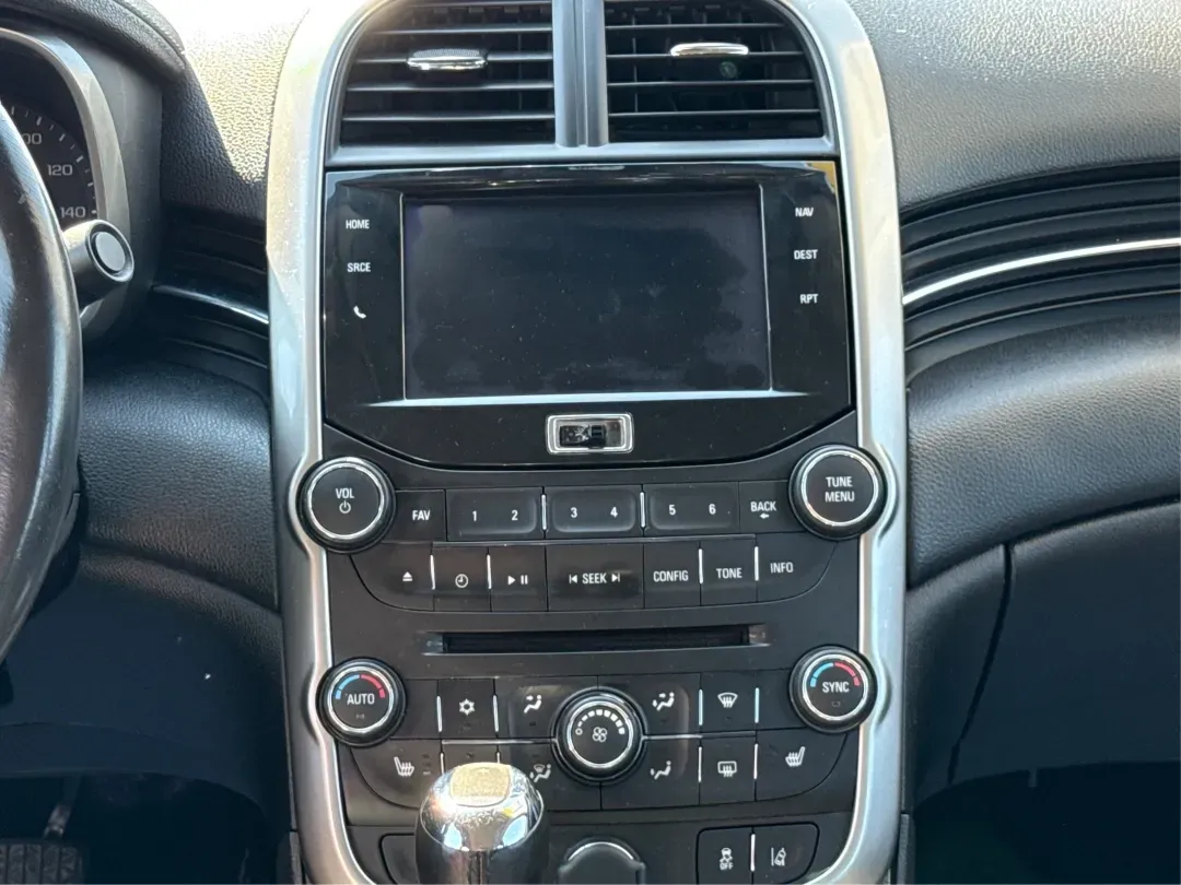 2014 Chevrolet Malibu 2LT (1G11E5SL4EF) with an 2.5L L4 DOHC 16V engine, 6-Speed Automatic transmission, located at 401 Woodman Dr, Riverside, OH, 45431, (937) 908-9800, 39.760899, -84.123421 - **Drive in Style: The 2014 Chevrolet Malibu 2LT Awaits You!** <br /> <br /> Are you ready to elevate your daily commute or embark on unforgettable weekend road trips? The 2014 Chevrolet Malibu 2LT is the ultimate sedan designed for budget-conscious buyers and anyone seeking a reliable vehicle that d - Photo#13