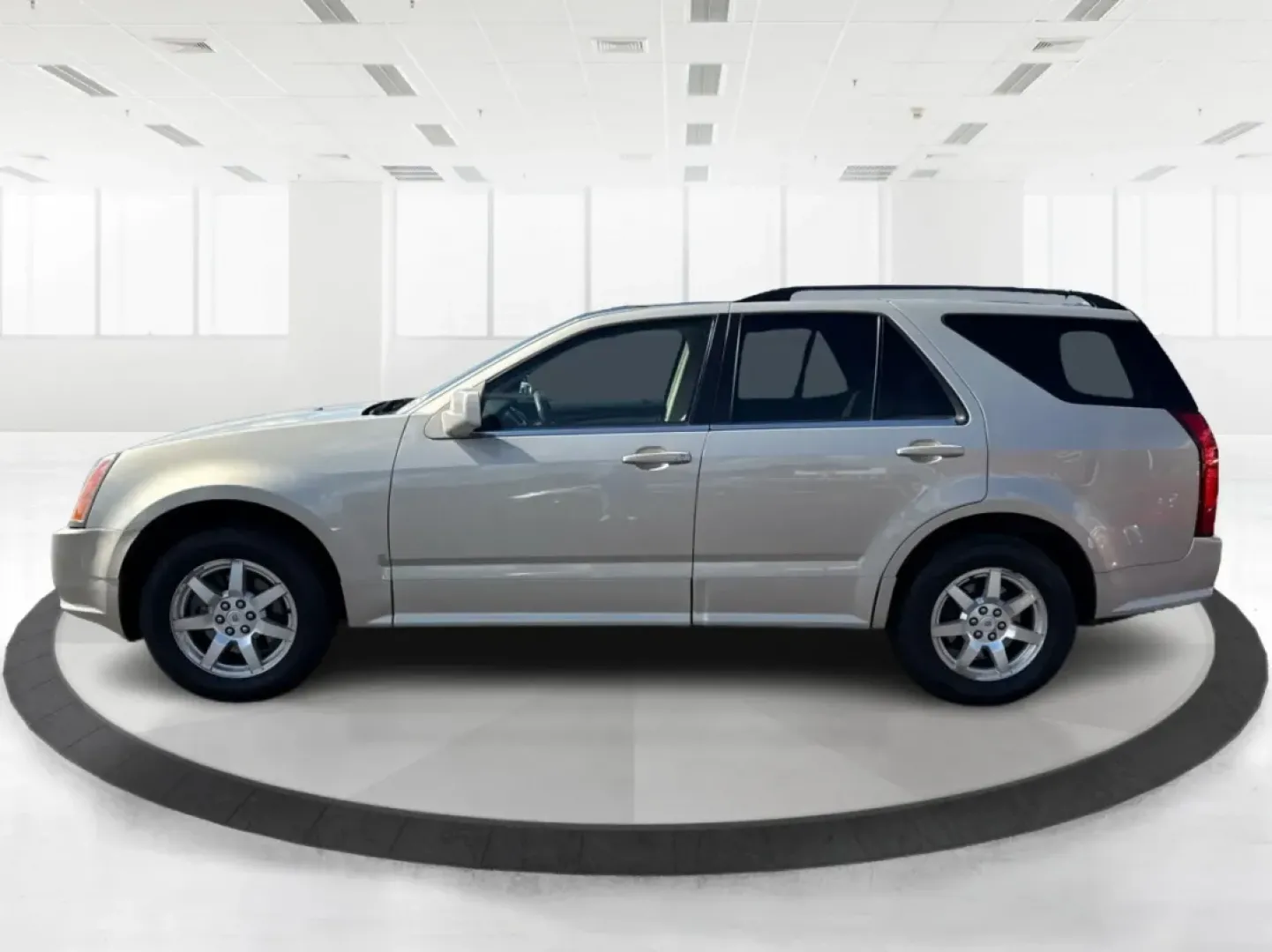 2008 Cadillac SRX V6 (1GYEE437X80) with an 3.6L V-6 DOHC engine, located at 1230 East Main St, Xenia, OH, 45385, (937) 908-9800, 39.688026, -83.910172 - **Discover Luxury and Versatility with the 2008 Cadillac SRX at Advantage Car and Credit Xenia**<br /> <br /> Are you looking for a vehicle that seamlessly blends luxury with practicality? The 2008 Cadillac SRX is the perfect companion for those who desire a comfortable ride for their family, want - Photo#5