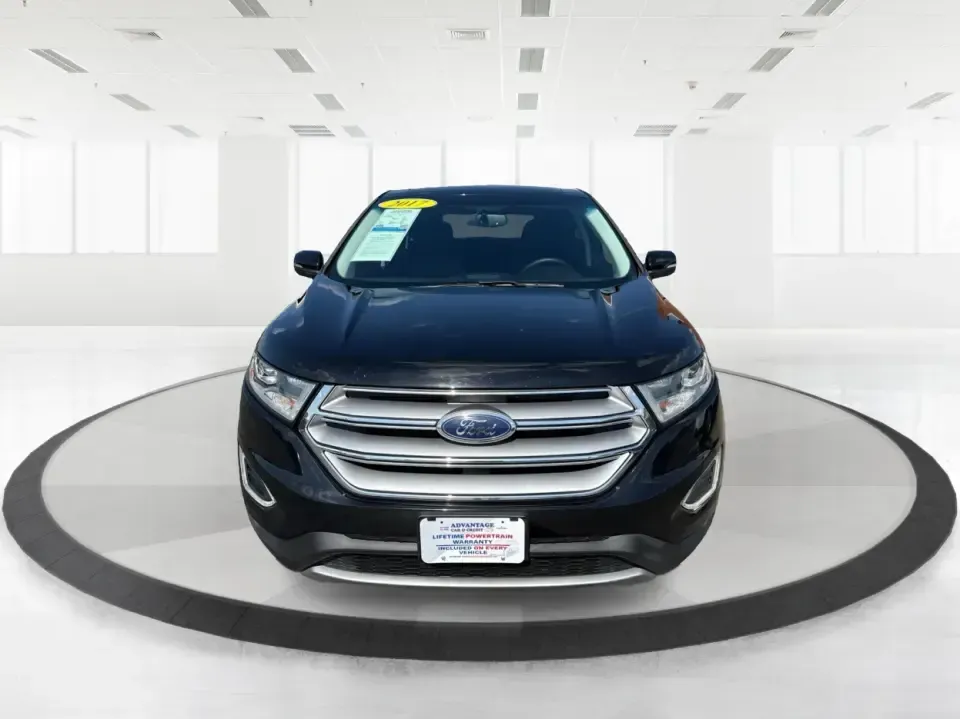 2017 Ford Edge SEL (2FMPK4J9XHB) with an 2.0L L4 DOHC 16V engine, 6A transmission, located at 4508 South Dixie Dr, Moraine, OH, 45439, (937) 908-9800, 39.689976, -84.218452 - **Discover Your Next Adventure with the 2017 Ford Edge SEL at Advantage Car and Credit!**<br /> <br /> Are you ready to elevate your driving experience? The 2017 Ford Edge SEL is not just a vehicle; it's a lifestyle choice that caters to your every need-whether you're a busy professional looking for - Photo#7