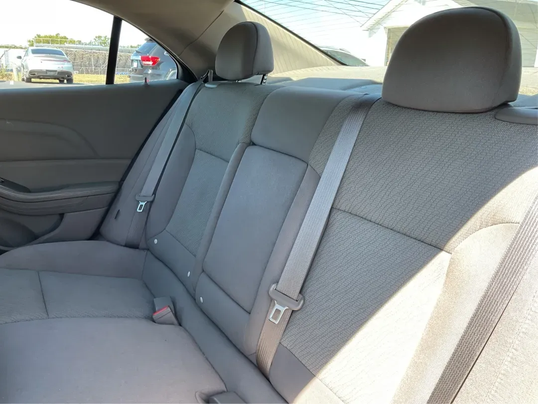 2015 Chevrolet Malibu 1FL (1G11A5SL9FU) with an ECOTEC 2.5L I-4 gasoline direct injection engine, located at 8750 N County Rd 25A, Piqua, OH, 45356, (937) 908-9800, 40.164391, -84.232513 - One Owner - Photo#10