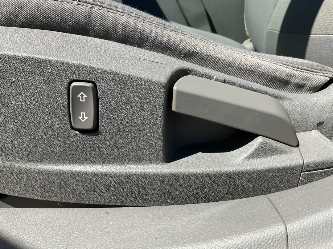 2015 Chevrolet Malibu 1FL (1G11A5SL9FU) with an ECOTEC 2.5L I-4 gasoline direct injection engine, located at 8750 N County Rd 25A, Piqua, OH, 45356, (937) 908-9800, 40.164391, -84.232513 - One Owner - Photo#18