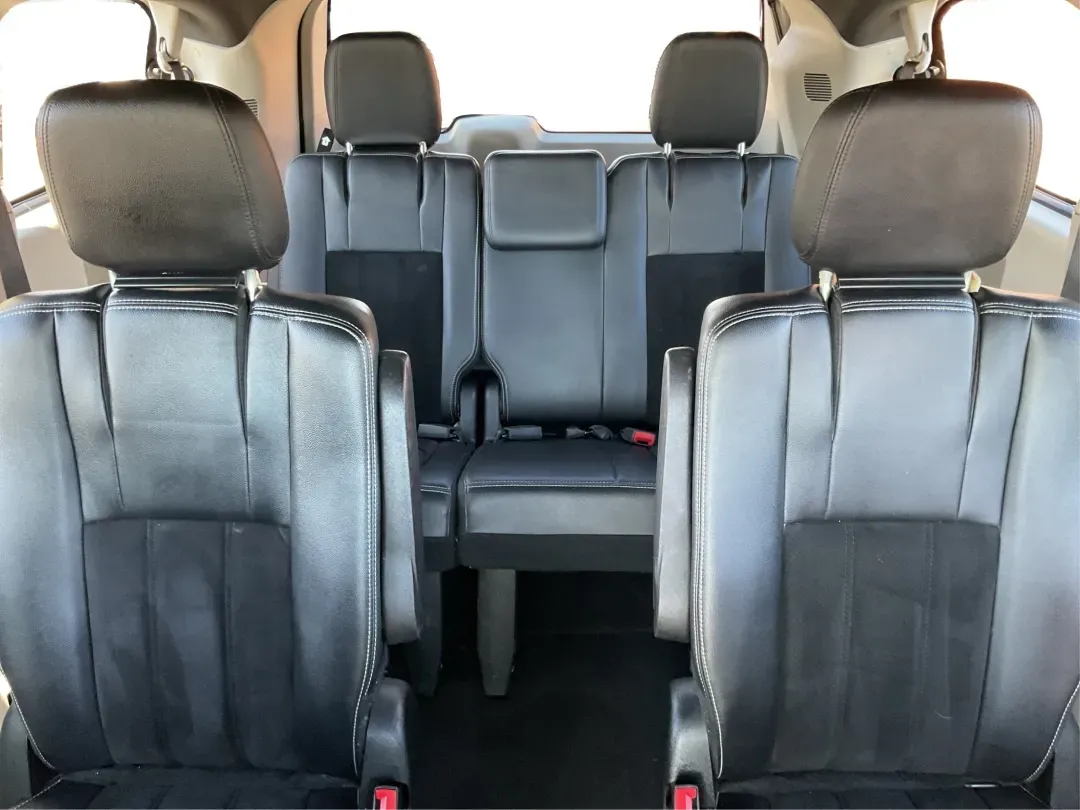 2017 Dodge Grand Caravan SXT (2C4RDGCG5HR) with an Pentastar 3.6L V-6 DOHC engine, located at 1230 East Main St, Xenia, OH, 45385, (937) 908-9800, 39.688026, -83.910172 - **Adventure Awaits with the 2017 Dodge Grand Caravan SXT in Fairborn, OH!**<br /> <br /> Are you looking for the perfect vehicle to accommodate your growing family or to embark on weekend adventures? Look no further! The 2017 Dodge Grand Caravan SXT is designed for those who prioritize space, comfor - Photo#14