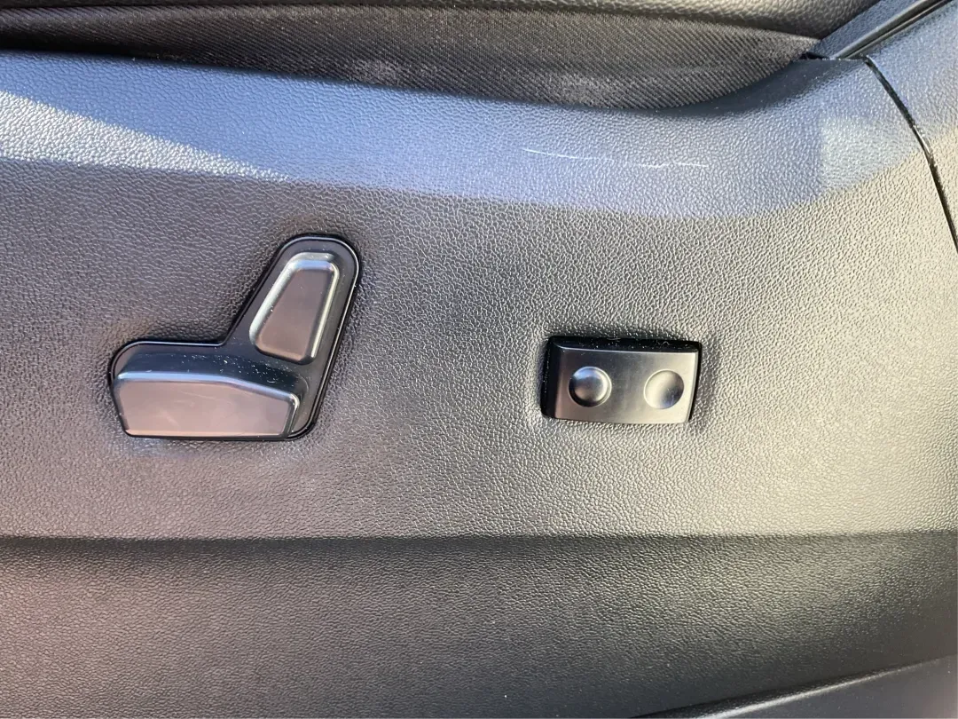 2017 Dodge Grand Caravan SXT (2C4RDGCG5HR) with an Pentastar 3.6L V-6 DOHC engine, located at 1184 Kauffman Ave, Fairborn, OH, 45324, (937) 908-9800, 39.807072, -84.030914 - **Adventure Awaits with the 2017 Dodge Grand Caravan SXT in Fairborn, OH!**<br /> <br /> Are you looking for the perfect vehicle to accommodate your growing family or to embark on weekend adventures? Look no further! The 2017 Dodge Grand Caravan SXT is designed for those who prioritize space, comfor - Photo#18