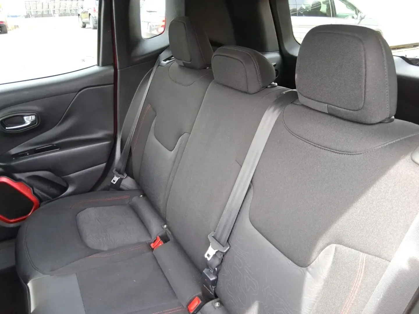 2016 Jeep Renegade Trailhawk (ZACCJBCTXGP) with an Tigershark MultiAir 2.4L I-4 variable valve contro engine, 9A transmission, located at 8750 N County Rd 25A, Piqua, OH, 45356, (937) 908-9800, 40.164391, -84.232513 - **Experience Adventure and Comfort with the 2016 Jeep Renegade Trailhawk!**<br /> <br /> Are you ready to elevate your lifestyle with a versatile vehicle that's perfect for weekend getaways, daily commutes, and everything in between? Look no further than the 2016 Jeep Renegade Trailhawk available at - Photo#10