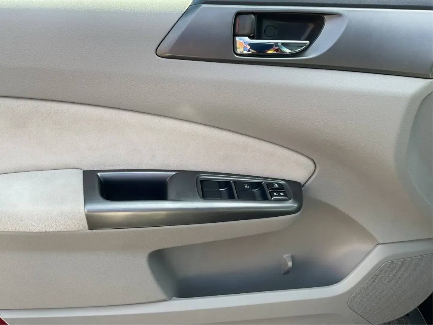 2011 Subaru Forester 2.5X Limited (JF2SHAEC3BH) with an 2.5L H-4 DOHC engine, located at 1099 N County Rd 25A, Troy, OH, 45373, (937) 908-9800, 40.057079, -84.212883 - **Explore the Outdoors with Confidence in this 2011 Subaru Forester at Advantage Car and Credit - Piqua!**<br /> <br /> Are you ready for your next weekend adventure? This 2011 Subaru Forester, with its rugged exterior and exceptional off-road capabilities, is the ideal SUV for those who crave explo - Photo#17