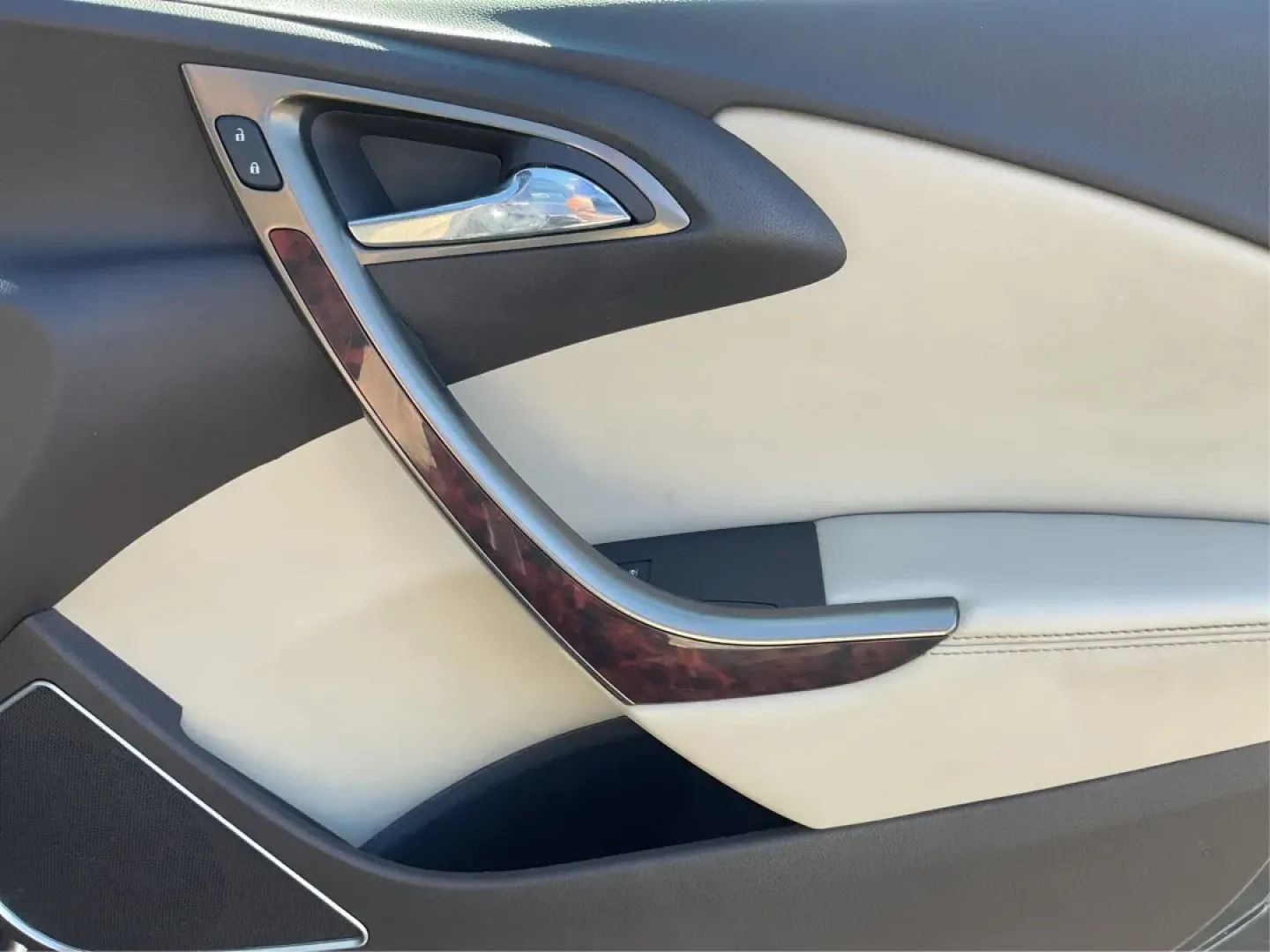 2016 Buick Verano Base (1G4PP5SK2G4) with an Other engine, located at 401 Woodman Dr, Riverside, OH, 45431, (937) 908-9800, 39.760899, -84.123421 - Elevate your driving experience with the 2016 Buick Verano, a car perfectly suited for budget-conscious buyers seeking reliability and comfort. Whether you're commuting to work, shuttling the kids to school, or planning weekend getaways, this vehicle fits seamlessly into your lifestyle. Conveniently - Photo#20