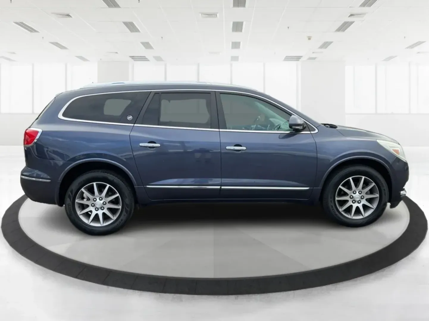 2013 Buick Enclave Leather (5GAKRCKD8DJ) with an 3.6L V-6 gasoline direct injection engine, located at 401 Woodman Dr, Riverside, OH, 45431, (937) 908-9800, 39.760899, -84.123421 - Are you looking for a spacious family SUV that combines comfort, style, and technology? Look no further than this stunning 2013 Buick Enclave, available now at Advantage Car and Credit in Riverside, OH! Perfect for growing families or those who love weekend adventures, this vehicle effortlessly marr - Photo#1