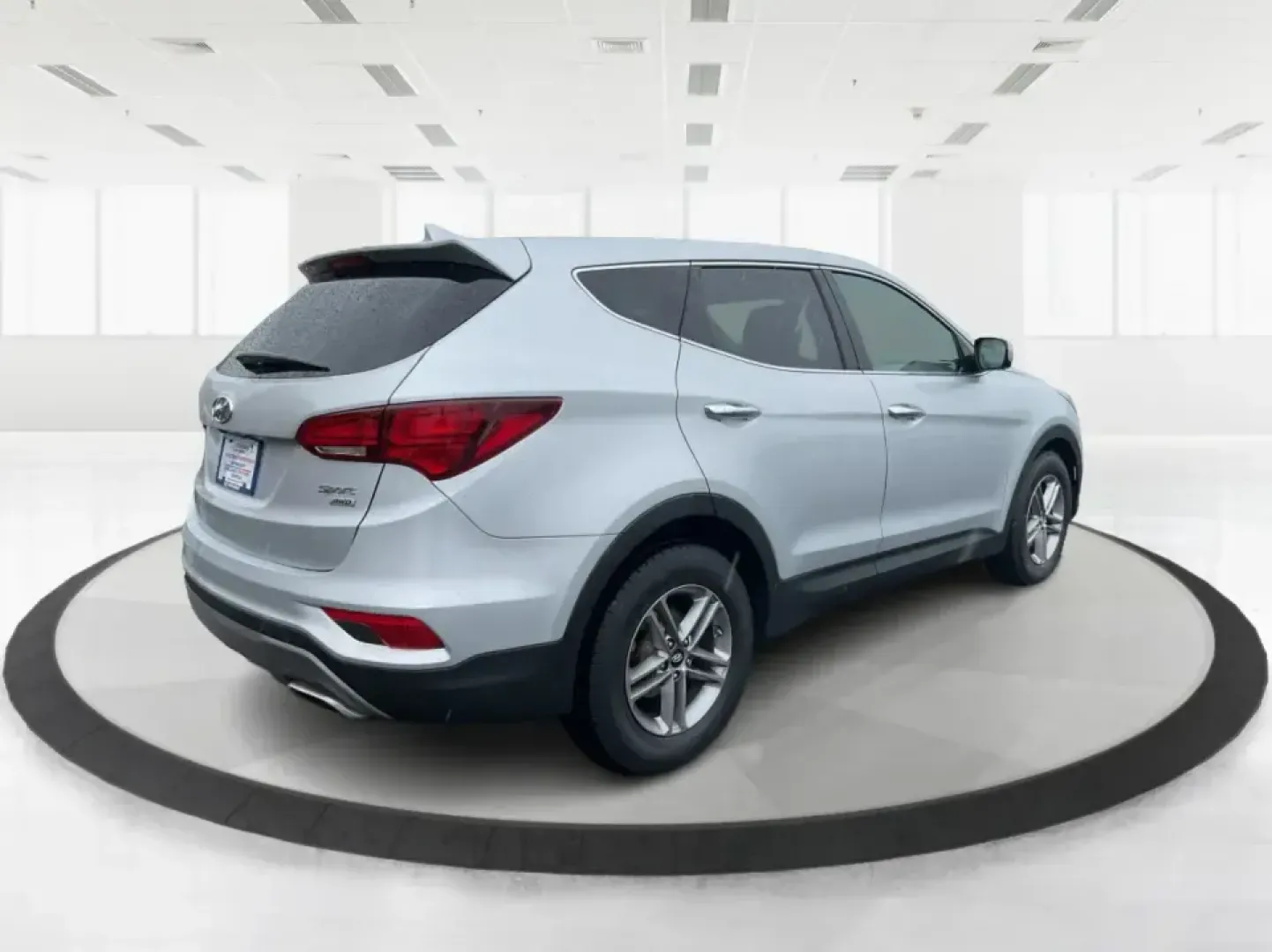 2017 Hyundai Santa Fe 2.4L (5XYZTDLB2HG) with an Theta II 2.4L I-4 gasoline direct injection engine, 6A transmission, located at 8750 N County Rd 25A, Piqua, OH, 45356, (937) 908-9800, 40.164391, -84.232513 - Discover the perfect blend of comfort, capability, and style with the 2017 Hyundai Santa Fe, now available at Advantage Car and Credit, located at 1184 Kauffman Ave, Fairborn, OH 45324. This versatile SUV is an excellent choice for growing families, weekend adventurers, or budget-conscious buyers lo - Photo#2