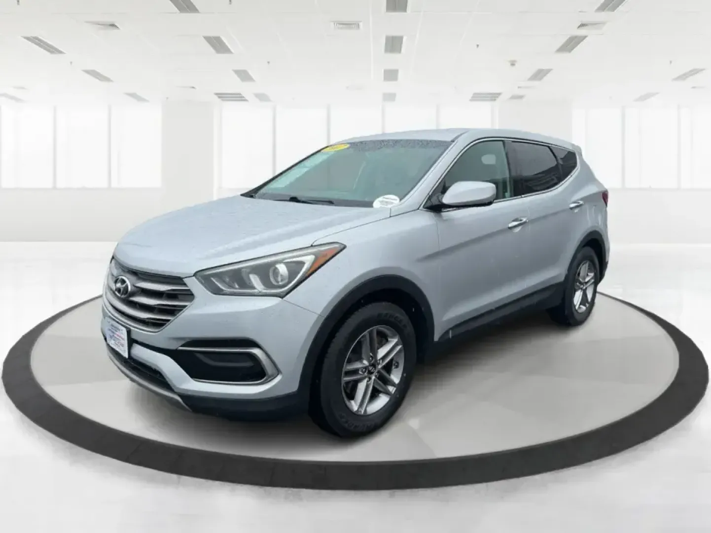 2017 Hyundai Santa Fe 2.4L (5XYZTDLB2HG) with an Theta II 2.4L I-4 gasoline direct injection engine, 6A transmission, located at 8750 N County Rd 25A, Piqua, OH, 45356, (937) 908-9800, 40.164391, -84.232513 - Discover the perfect blend of comfort, capability, and style with the 2017 Hyundai Santa Fe, now available at Advantage Car and Credit, located at 1184 Kauffman Ave, Fairborn, OH 45324. This versatile SUV is an excellent choice for growing families, weekend adventurers, or budget-conscious buyers lo - Photo#8
