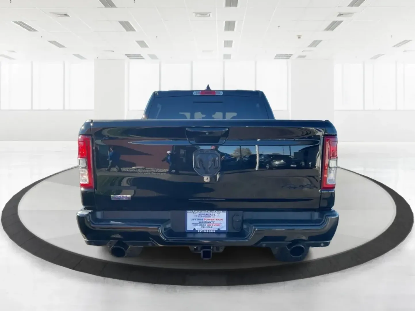 2020 Ram 1500 Big Horn Crew Cab 4x4 5'7 Box (1C6SRFFT8LN) with an Other engine, located at 1099 N County Rd 25A, Troy, OH, 45373, (937) 908-9800, 40.057079, -84.212883 - **Unleash Adventure with the 2020 Ram 1500 Big Horn Crew Cab 4x4! Perfect for Your Lifestyle!**<br /> <br /> Are you ready to elevate your driving experience? The 2020 Ram 1500 Big Horn Crew Cab 4x4 is your ultimate companion for weekend getaways, daily commutes, or even family road trips. With its - Photo#3