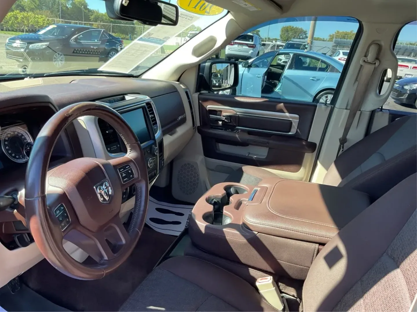 2017 Ram 1500 Big Horn Crew Cab 4x4 6'4 Box (1C6RR7TT5HS) with an Other engine, located at 4508 South Dixie Dr, Moraine, OH, 45439, (937) 908-9800, 39.689976, -84.218452 - **Discover Your Next Adventure with the 2017 Ram 1500 Big Horn Crew Cab!**<br /> <br /> Are you ready to elevate your lifestyle with a reliable and powerful truck? Whether you're navigating the bustling streets of Moraine or heading out for weekend adventures, the 2017 Ram 1500 Big Horn Crew Cab 4x4 - Photo#9