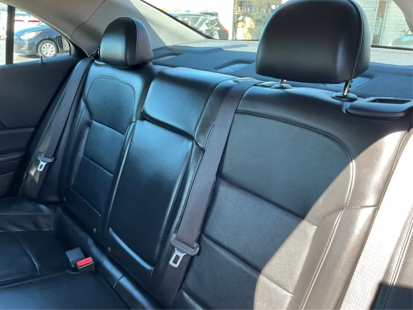 2013 Chevrolet Malibu 2LT (1G11E5SA7DF) with an ECOTEC 2.5L I-4 gasoline direct injection engine, located at 401 Woodman Dr, Riverside, OH, 45431, (937) 908-9800, 39.760899, -84.123421 - **Discover the Perfect Balance of Comfort and Style with the 2013 Chevrolet Malibu at Advantage Car and Credit - New Carlisle!**<br /> <br /> Are you looking for a reliable sedan that perfectly blends style, comfort, and performance? The 2013 Chevrolet Malibu 2LT is designed for those who appreciate - Photo#10