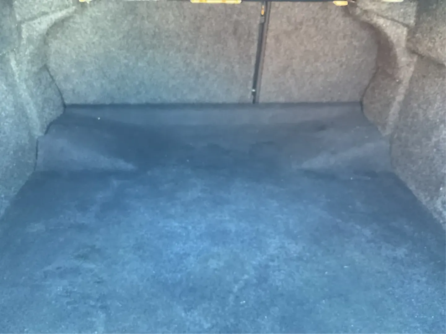 2013 Chevrolet Malibu 2LT (1G11E5SA7DF) with an ECOTEC 2.5L I-4 gasoline direct injection engine, located at 401 Woodman Dr, Riverside, OH, 45431, (937) 908-9800, 39.760899, -84.123421 - **Discover the Perfect Balance of Comfort and Style with the 2013 Chevrolet Malibu at Advantage Car and Credit - New Carlisle!**<br /> <br /> Are you looking for a reliable sedan that perfectly blends style, comfort, and performance? The 2013 Chevrolet Malibu 2LT is designed for those who appreciate - Photo#12